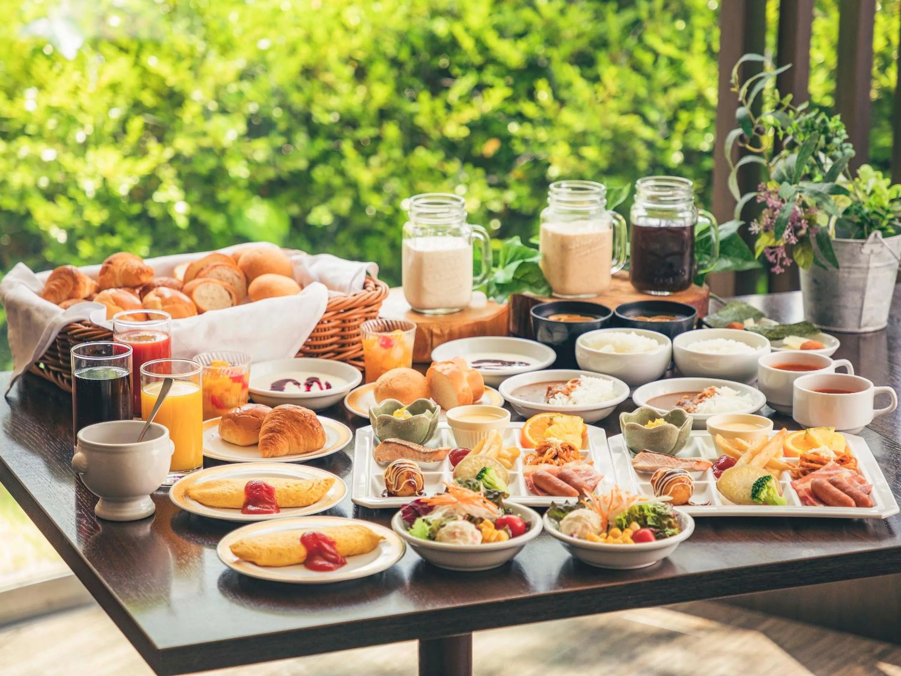 Restaurant/places to eat in Senri Hankyu Hotel Osaka