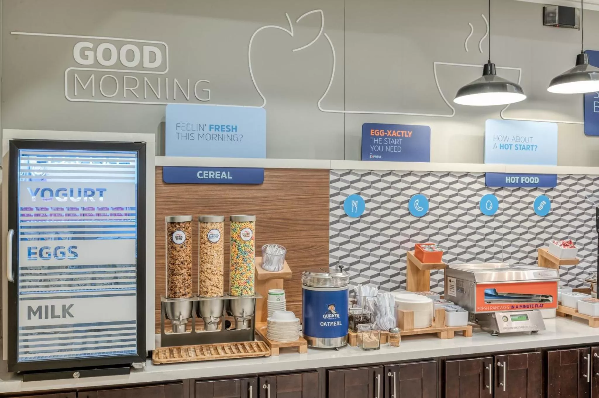 Breakfast in Holiday Inn Express and Suites Edwardsville by IHG