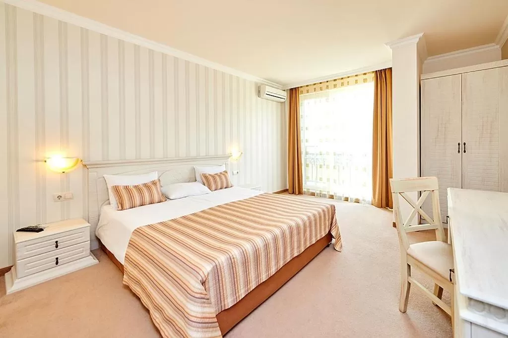 Bedroom, Bed in Penelopa Palace Apart Hotel & SPA