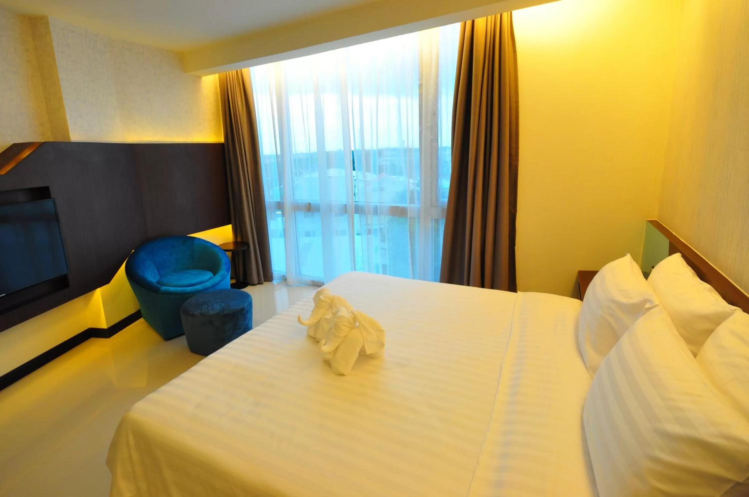 Day in 42C The Chic Hotel