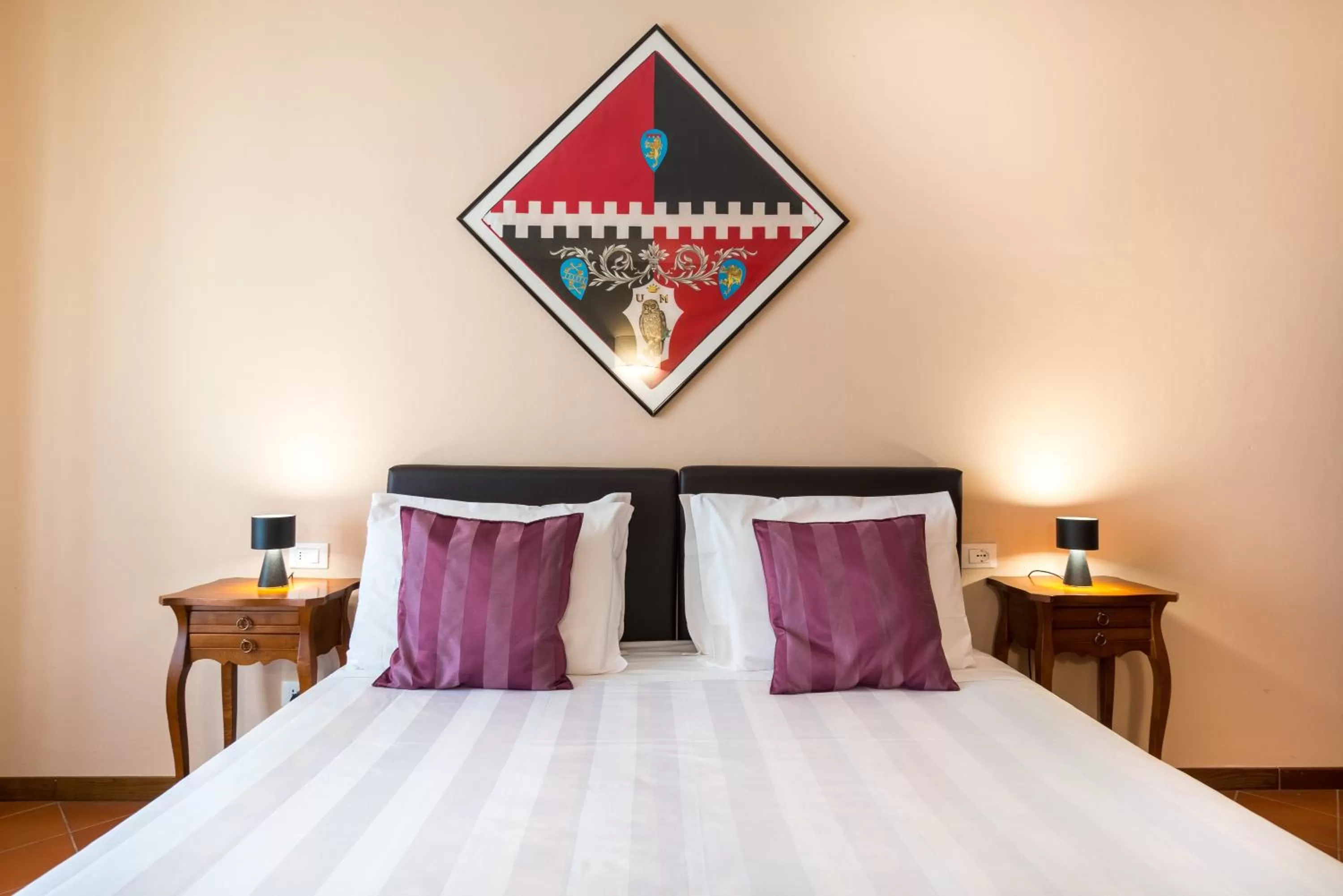 Bed in Certosa di Pontignano Residenza d'Epoca - Place of Charme