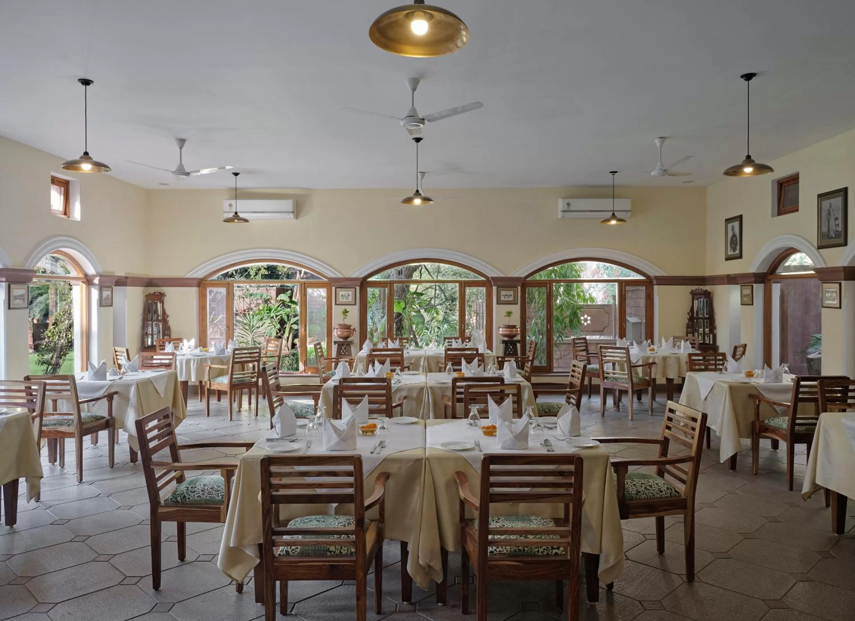 Restaurant/places to eat in Ratan Vilas, Jodhpur