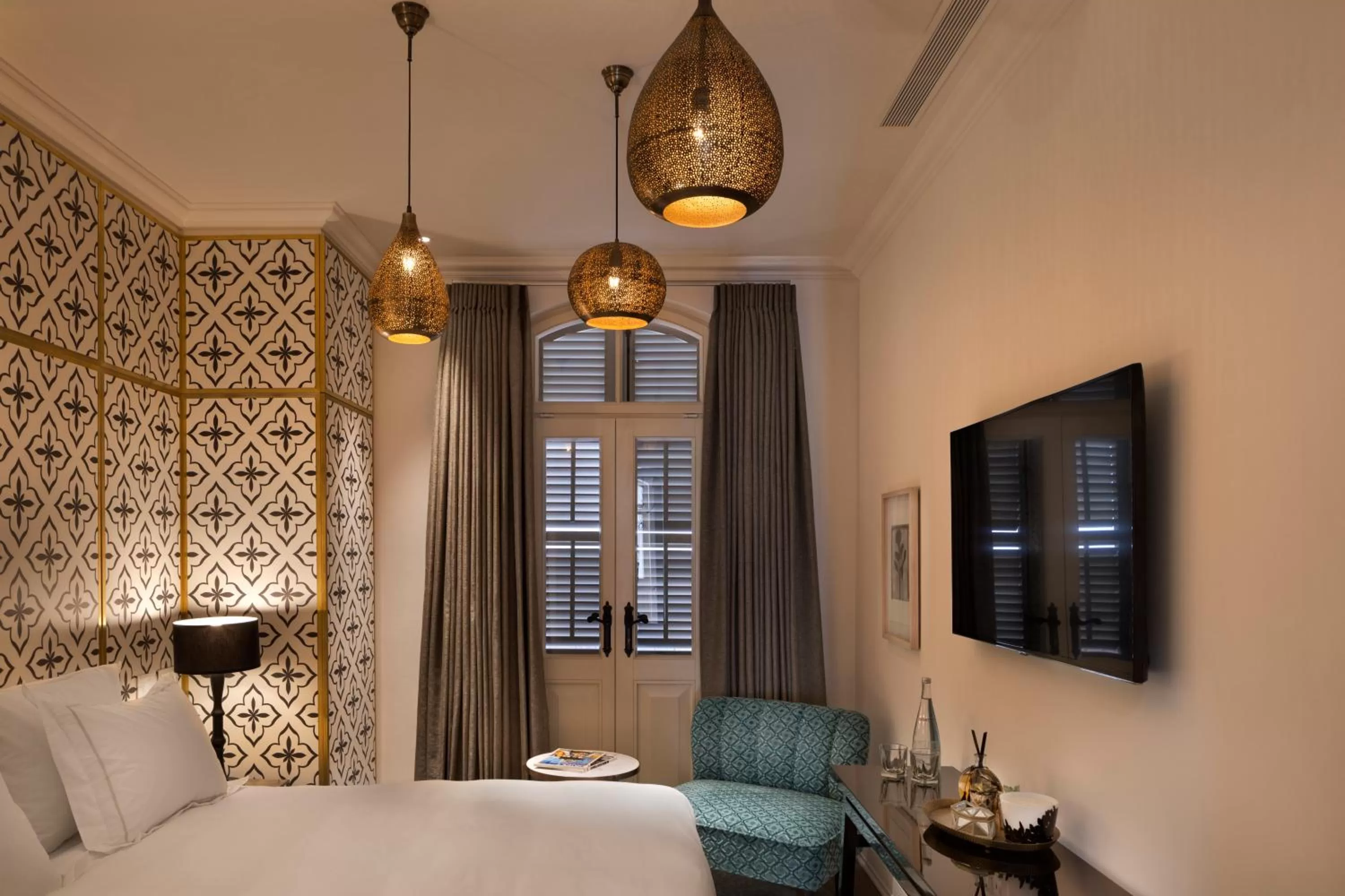 Bedroom, Bed in The Drisco Hotel Tel Aviv - Relais & Châteaux - Adults Only