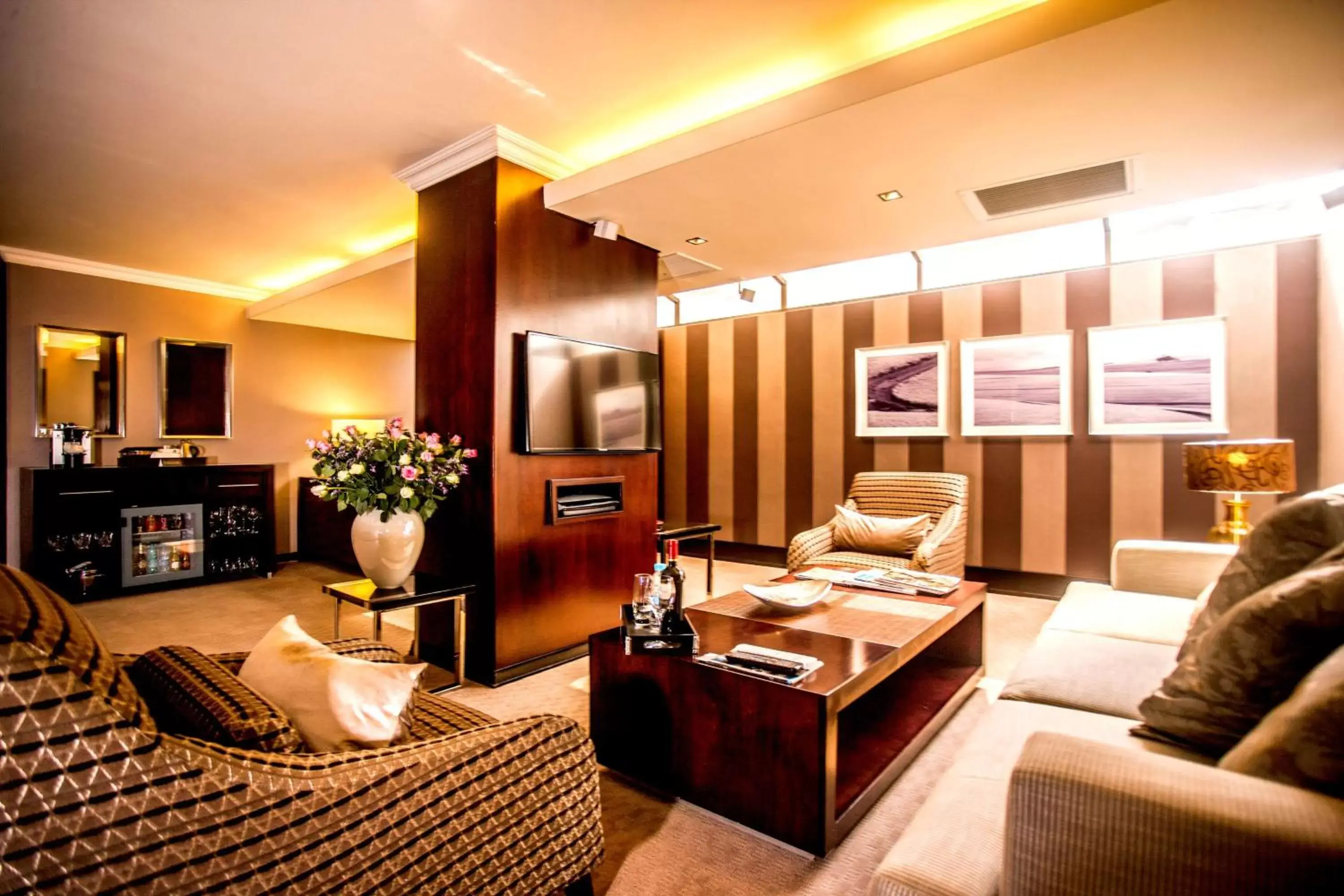 Presidential Suite in Southern Sun Pretoria Presidential Suite in Southern Sun Pretoria