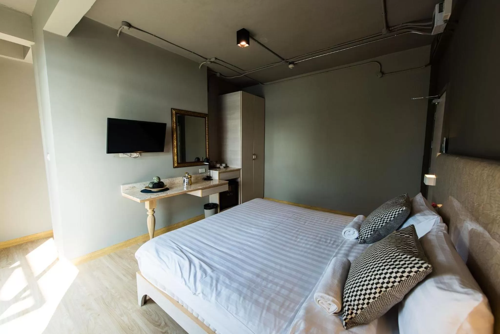 Bed in V Varee Bangkok