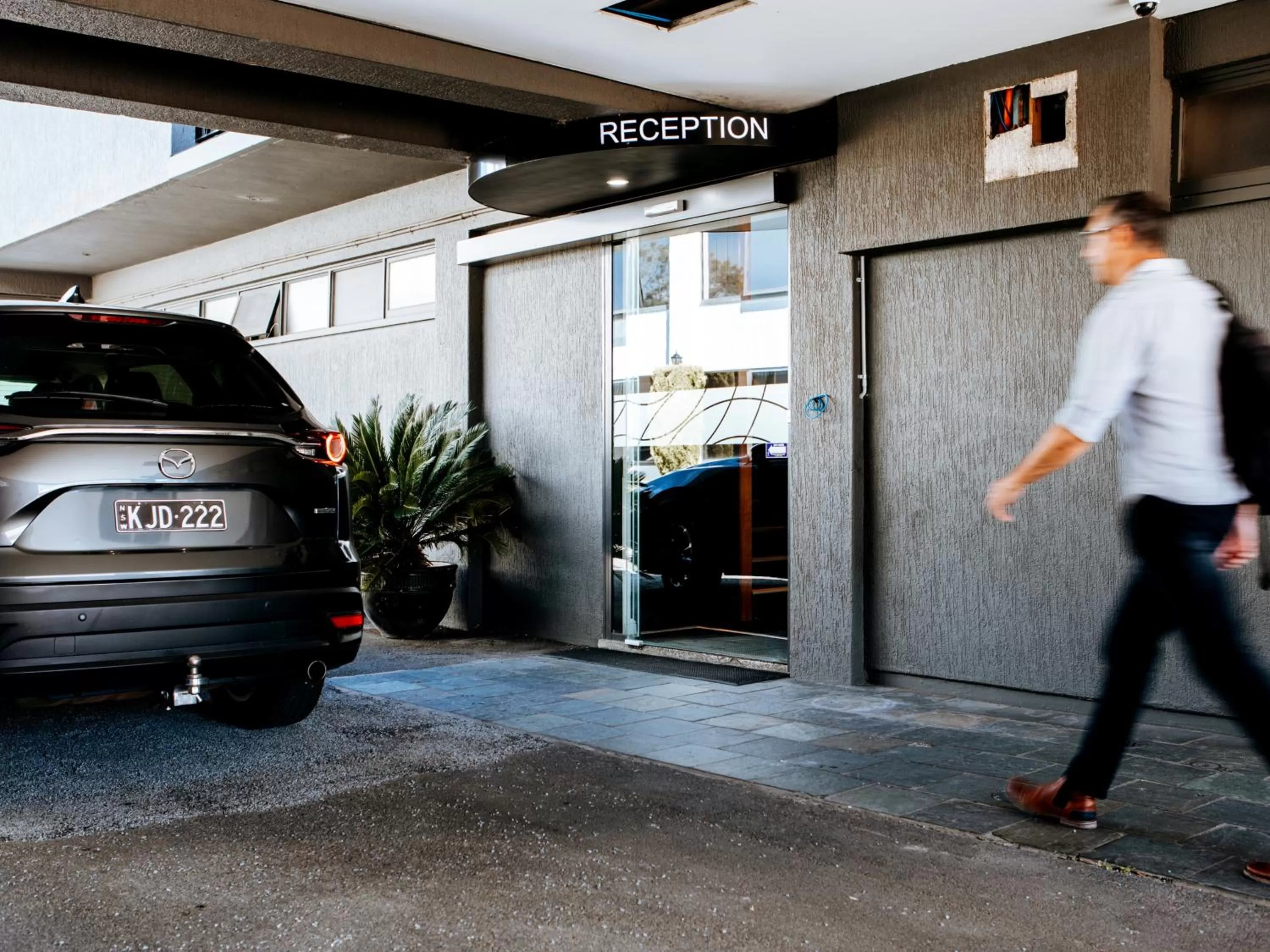 Parking in Astor Inn