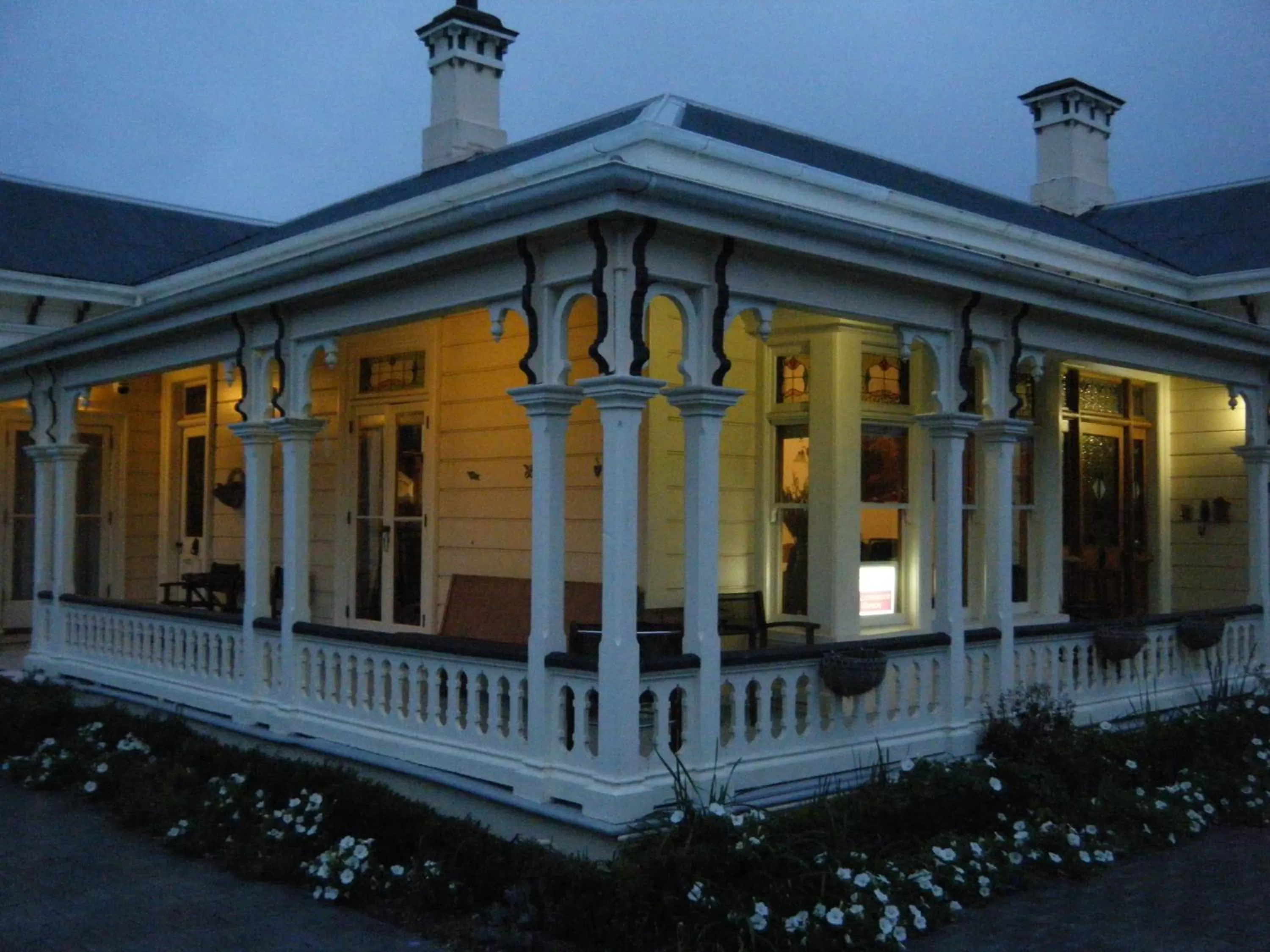 Property Building in Collingwood Manor