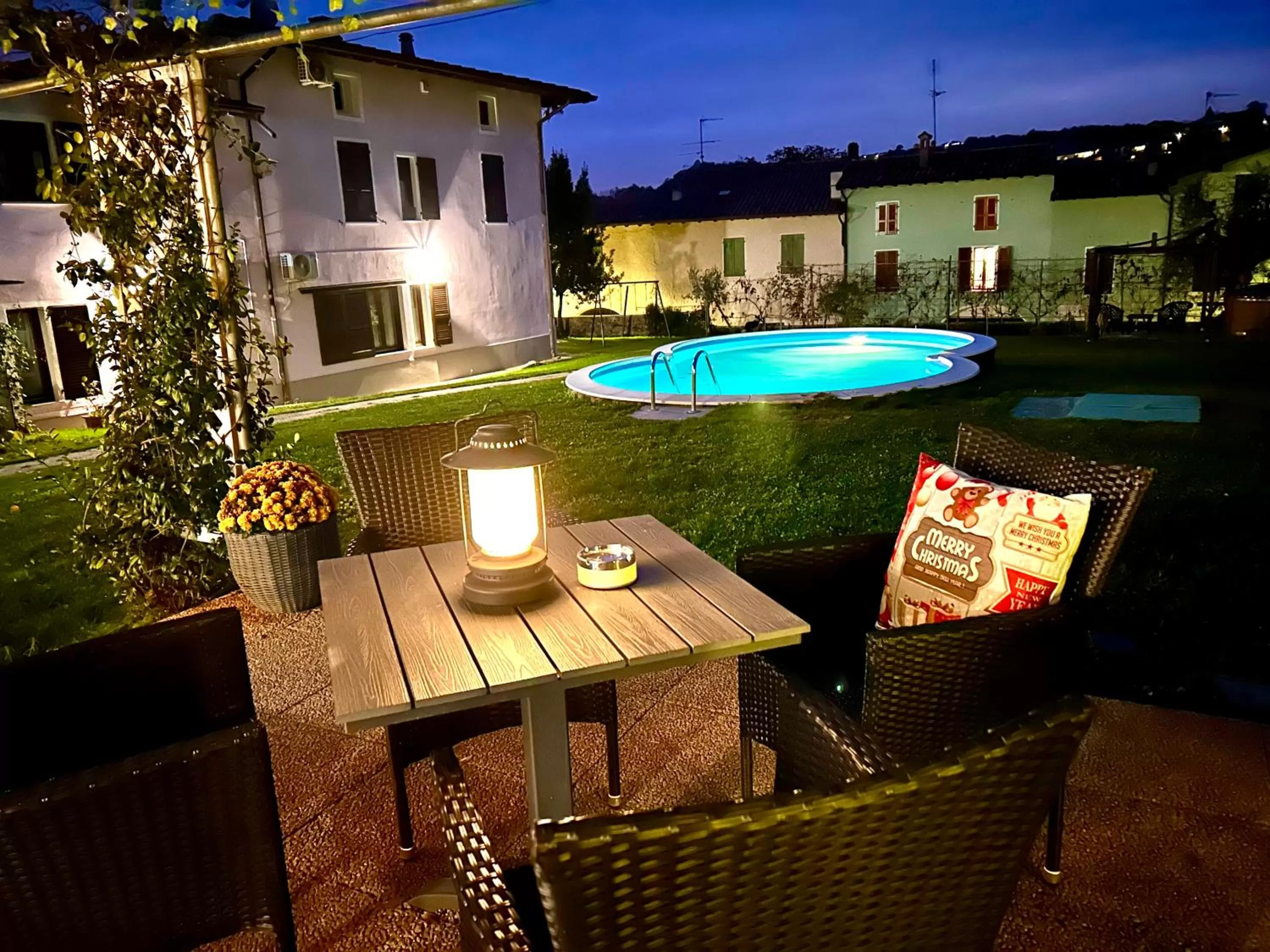 Swimming Pool in La Casa Di Campagna Sul Garda