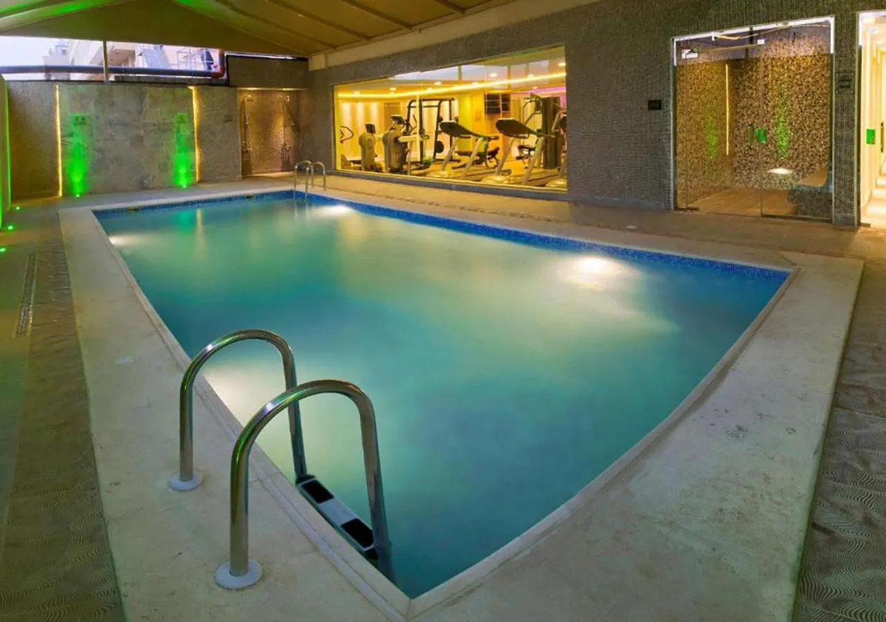Swimming pool in Novotel Suites Riyadh Olaya