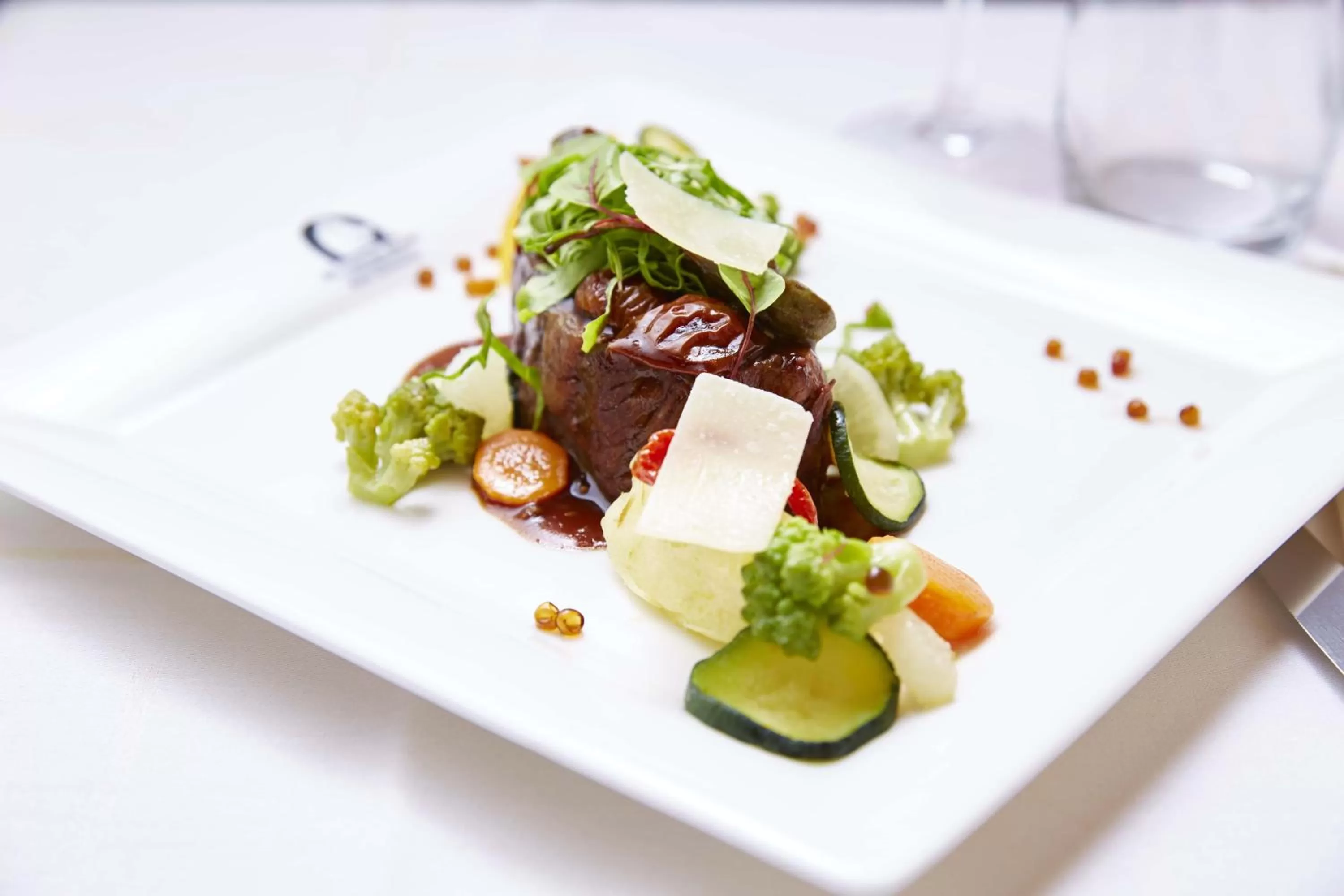 Restaurant/places to eat in Best Western Plus Au cheval Blanc à Mulhouse