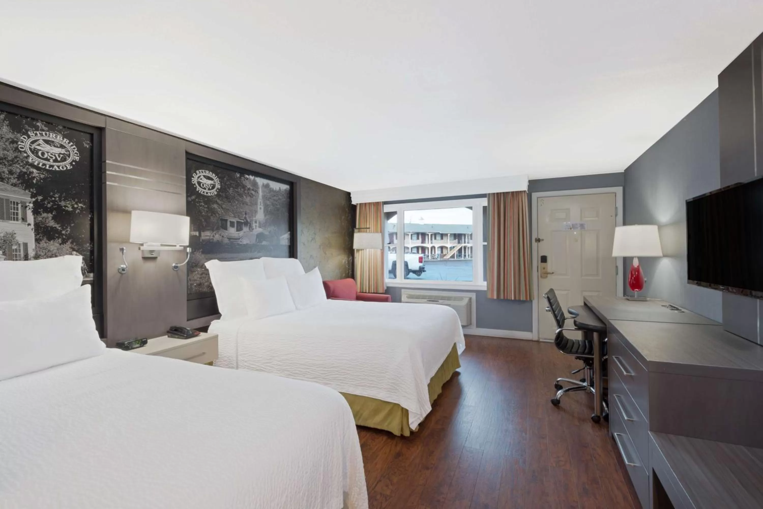 Queen Room with Two Queen Beds - Non-Smoking in Super 8 by Wyndham Sturbridge