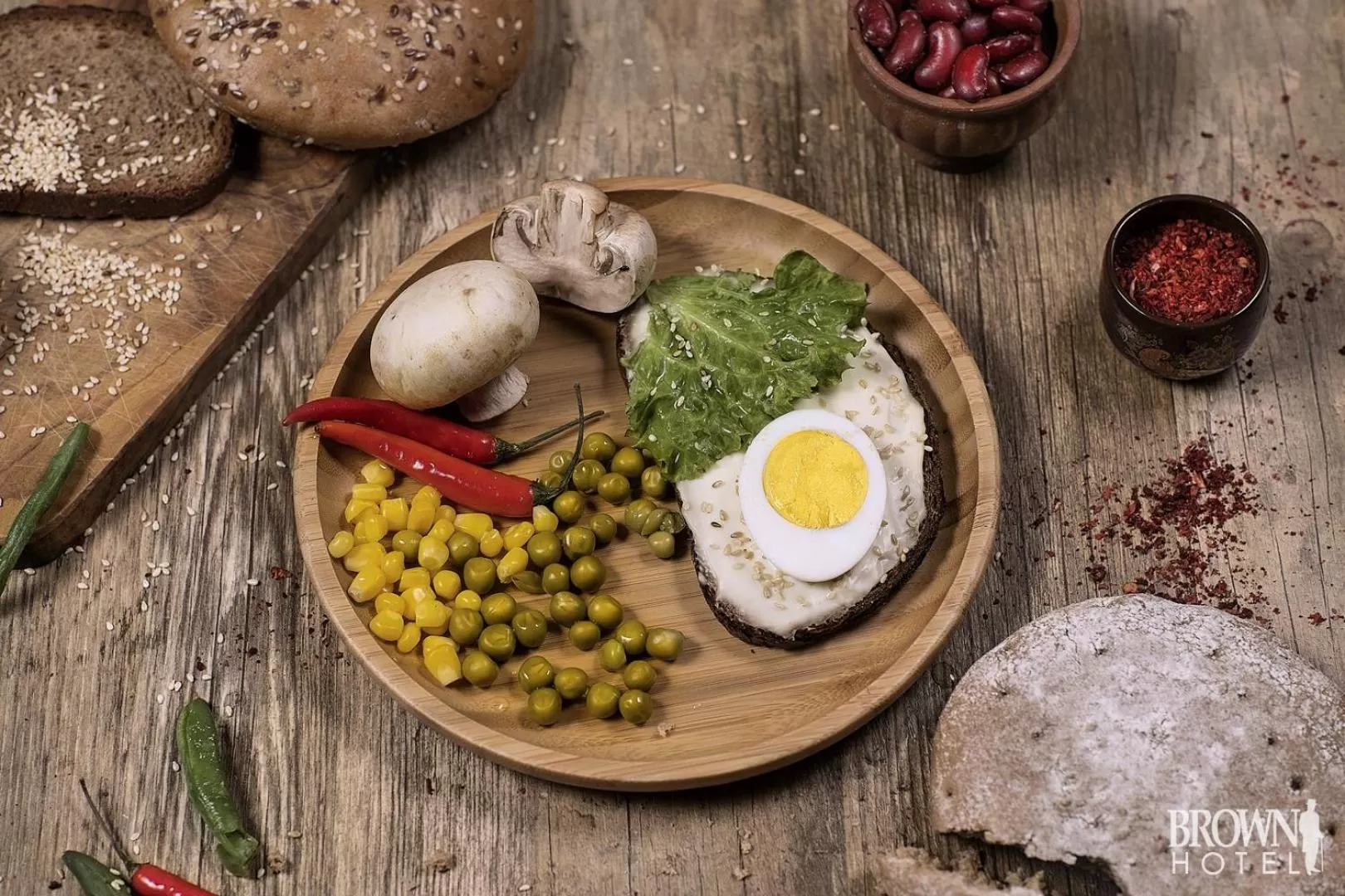 Breakfast, Food in Brown Hotel