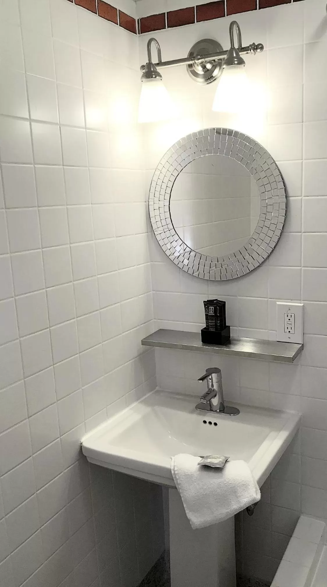 Bathroom in Touchstone Hotel - City Center