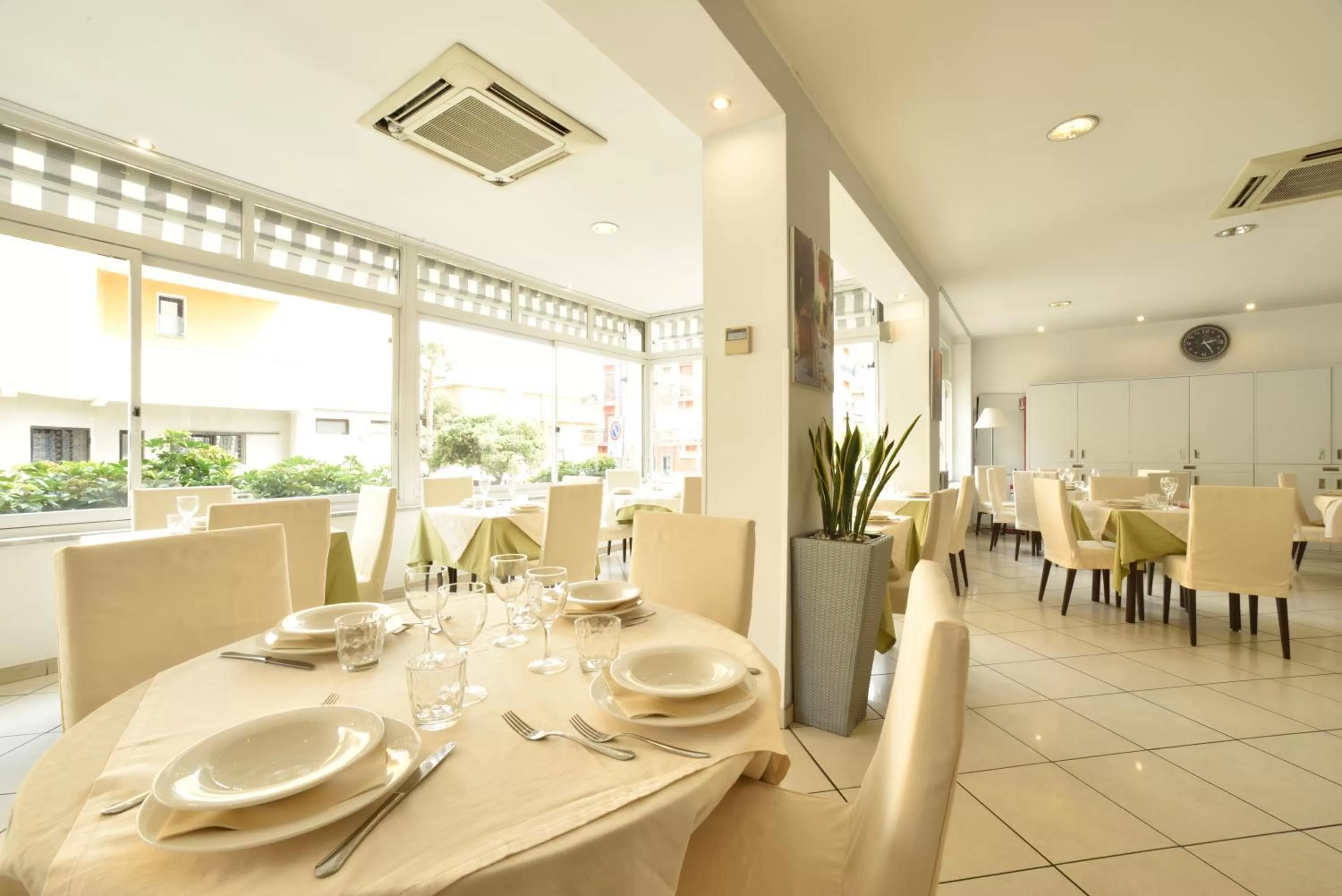 Restaurant/places to eat in Hotel Ristorante La Marina Mhotelsgroup