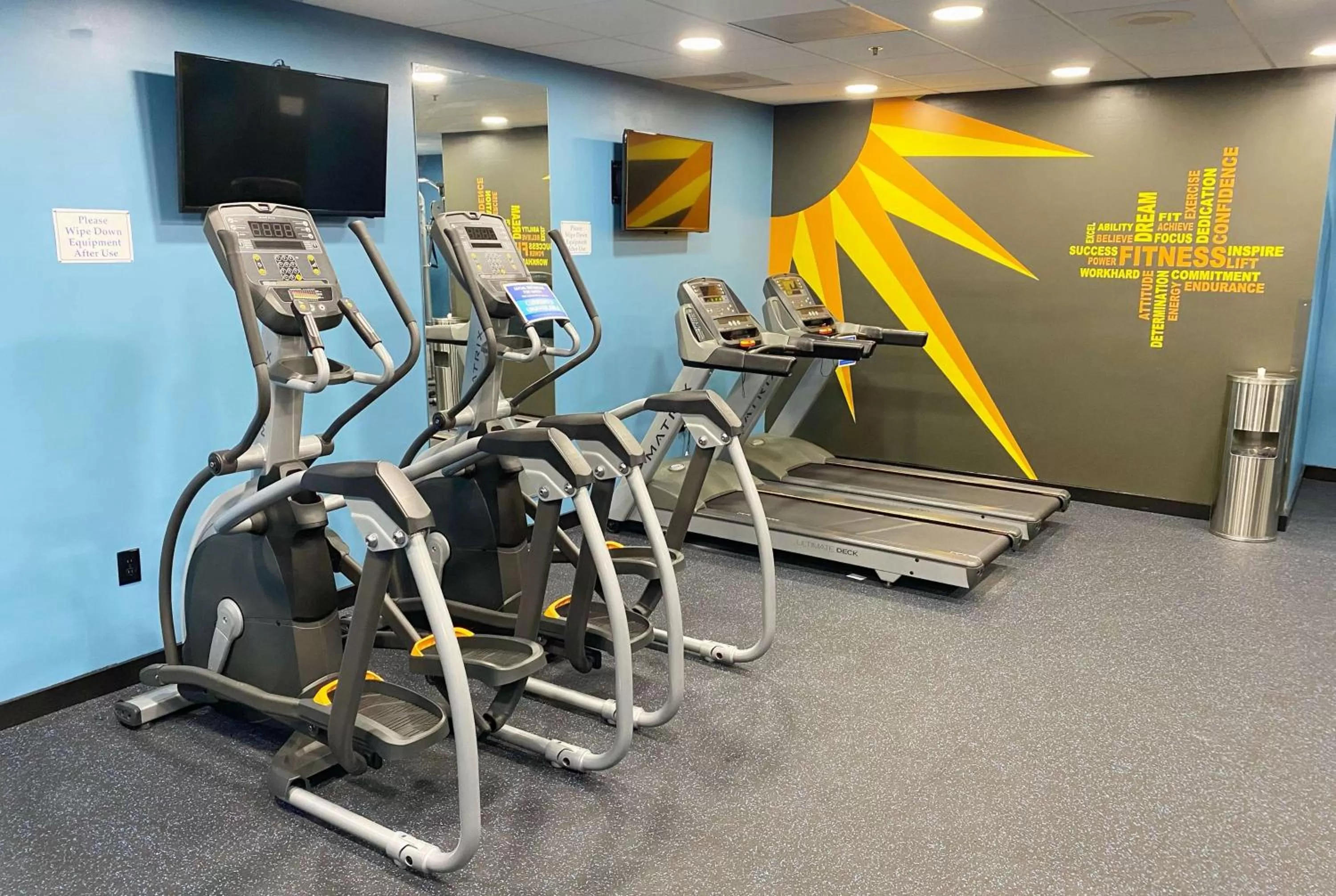 Fitness centre/facilities in La Quinta by Wyndham Clarksville