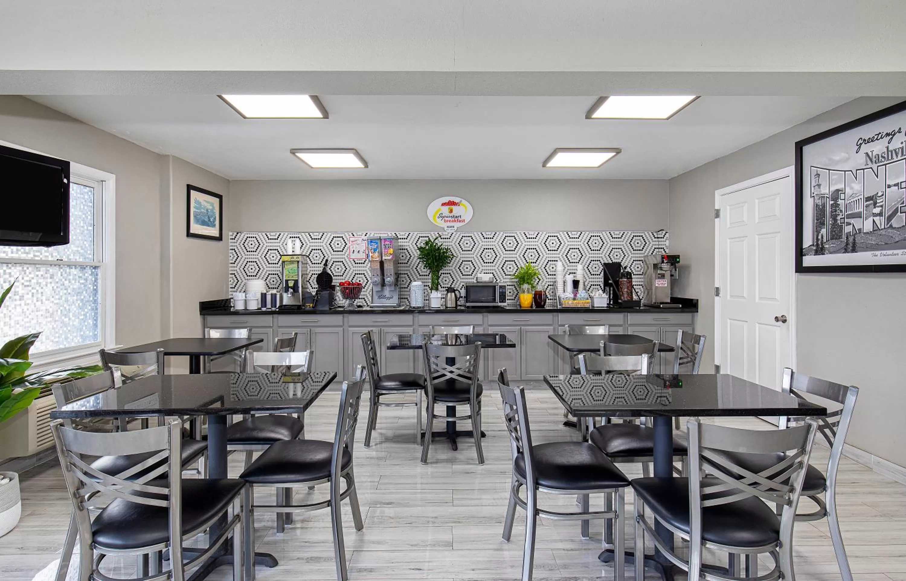 Breakfast in Super 8 by Wyndham Nashville West