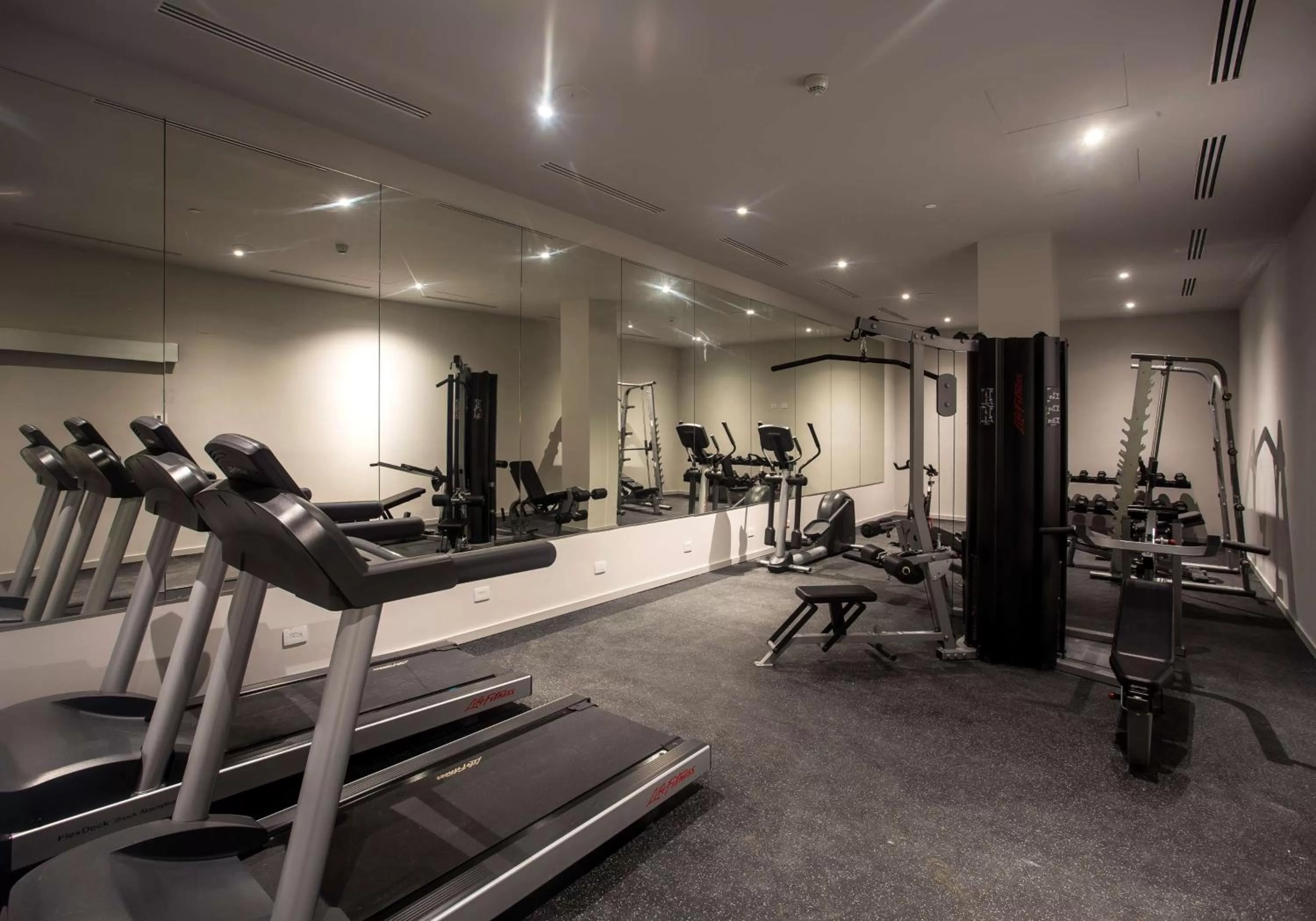 Fitness centre/facilities in Hampton by Hilton David, Panamá
