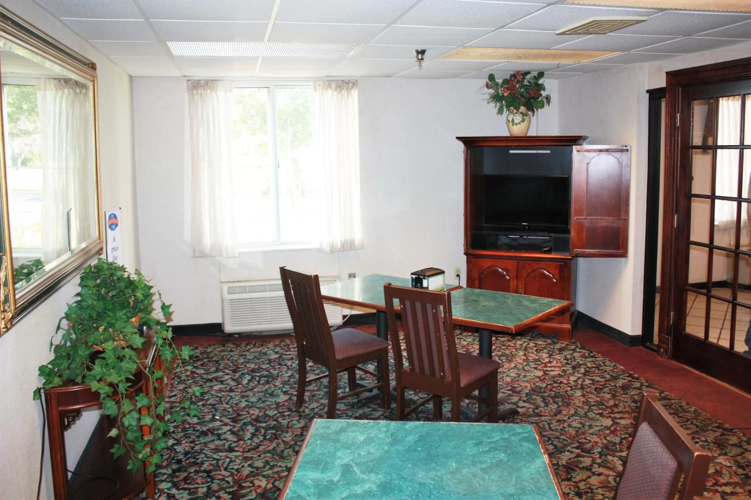 Decorative detail in Baymont by Wyndham Jonesboro