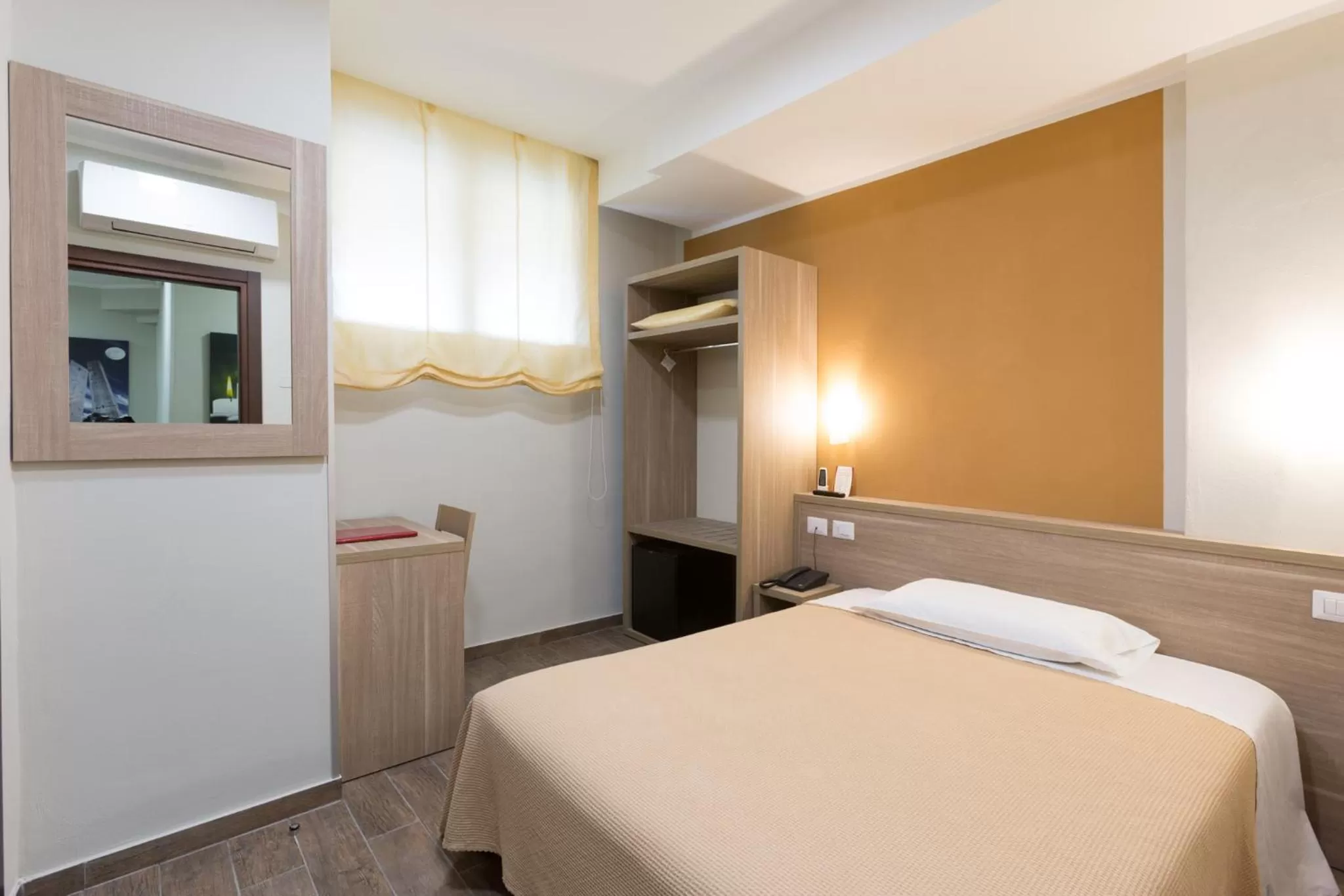 Bed in Hotel La Campagnola