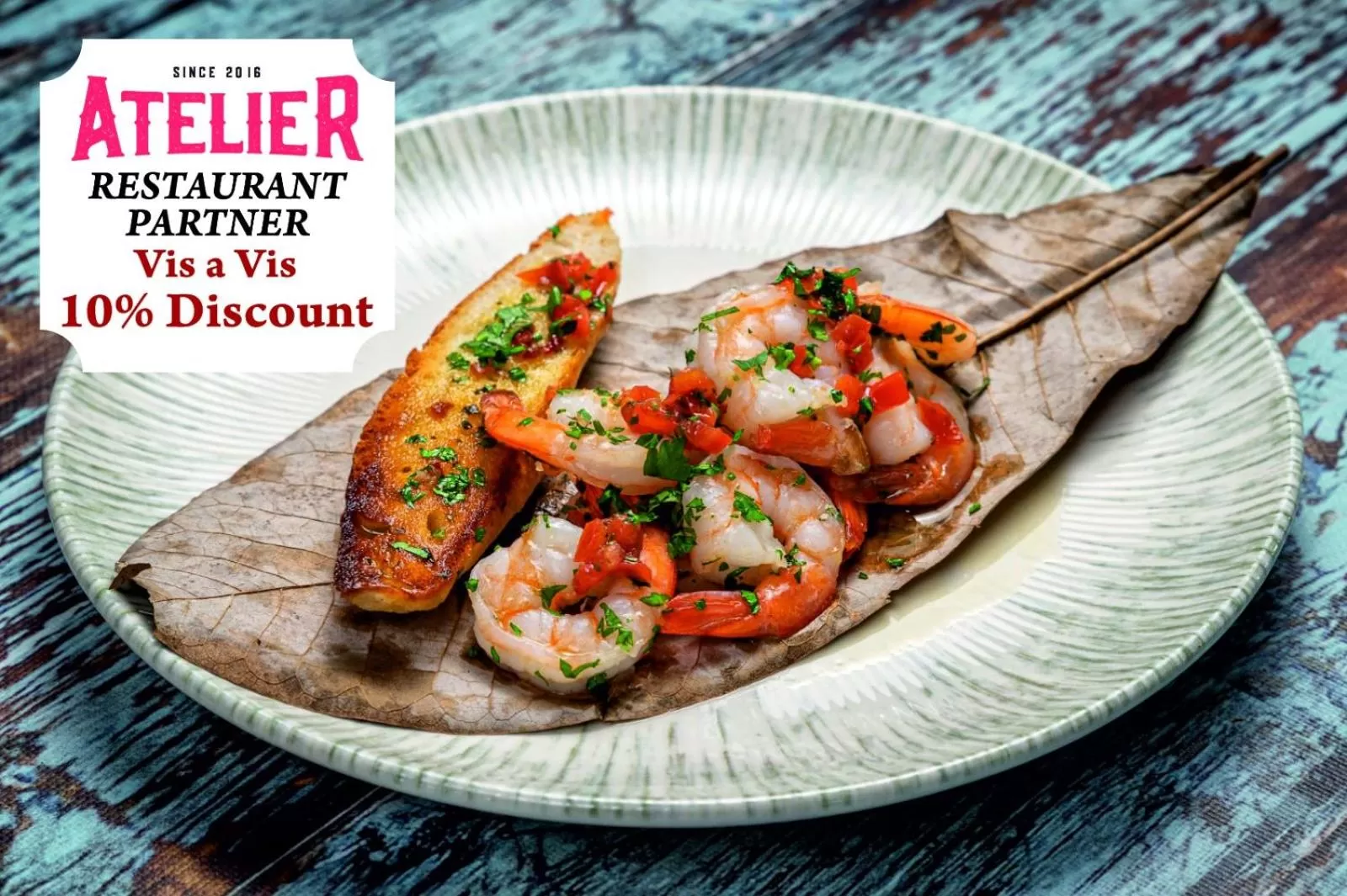 Restaurant/places to eat in La Strada Boutique Villa