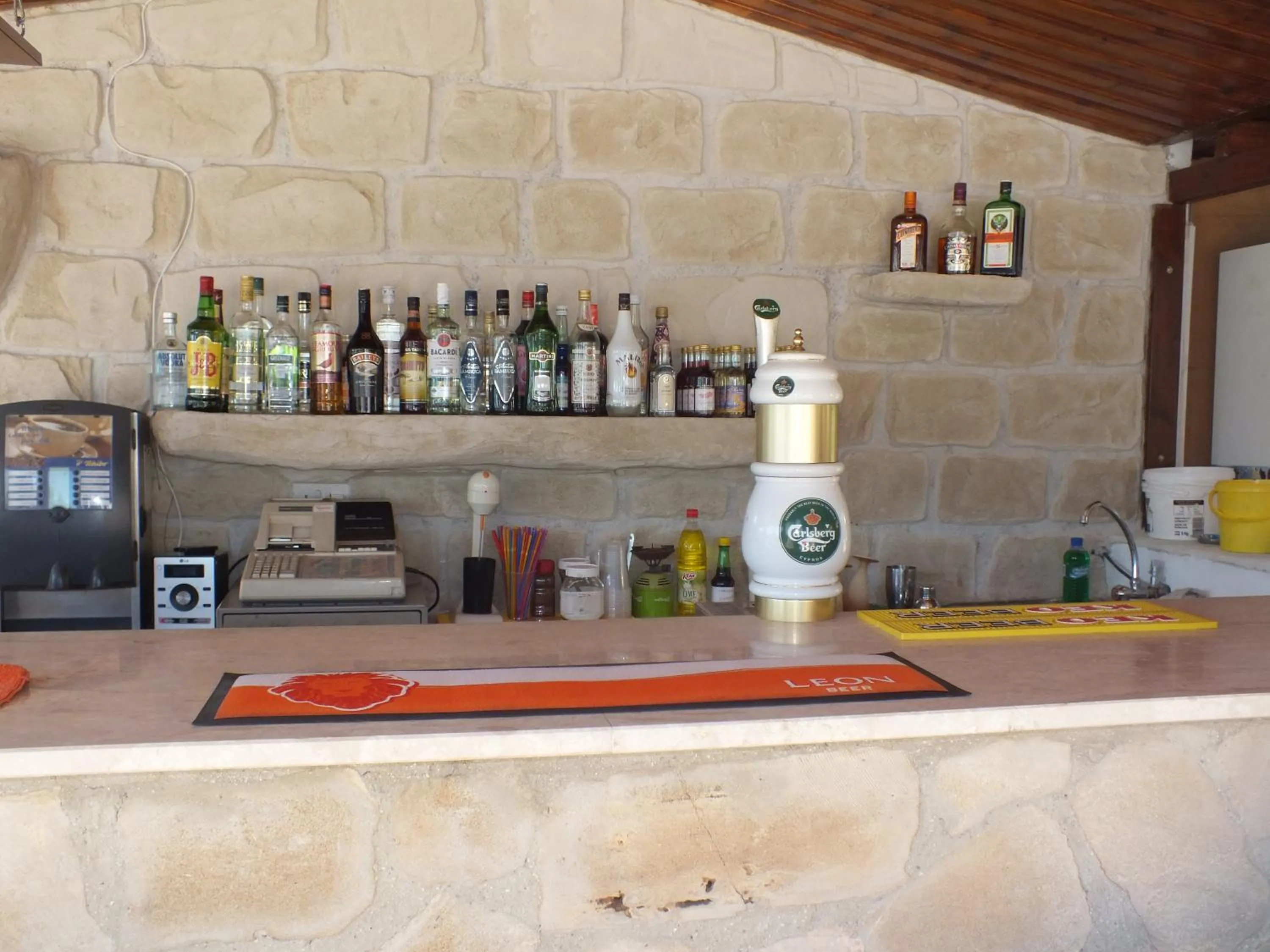 Lounge or bar in Petsas Apartments