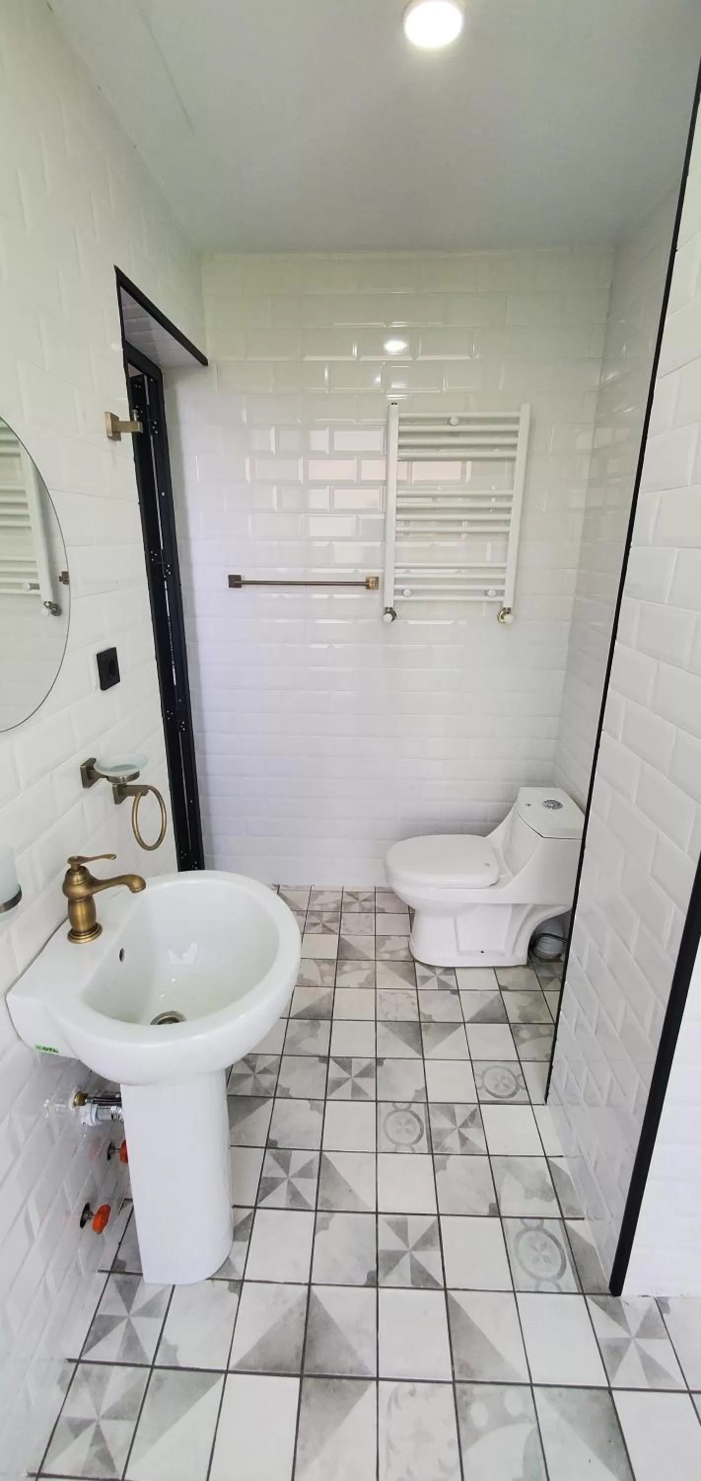 Toilet, Bathroom in Level Up Hotel & Restaurant