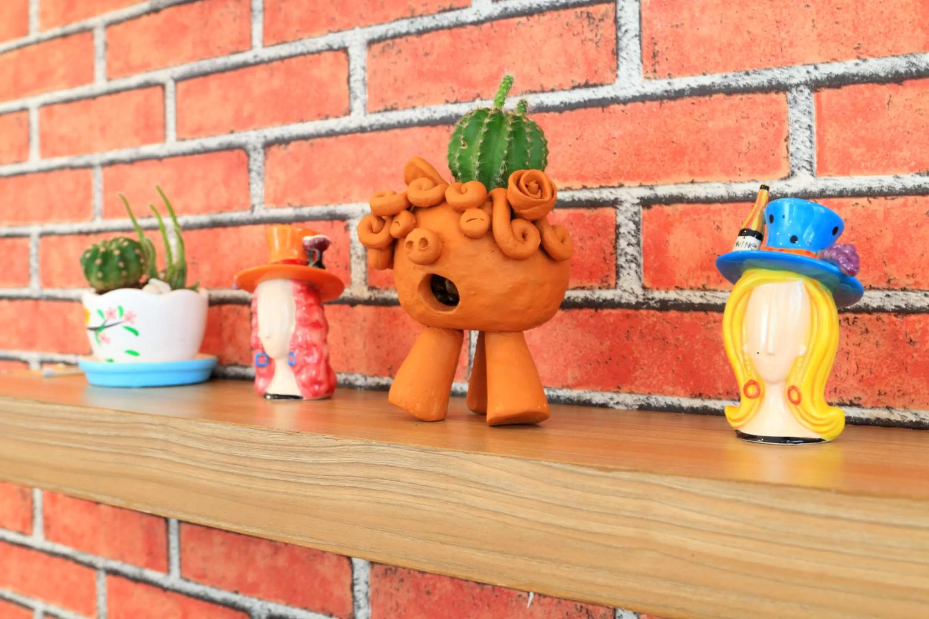 Decorative detail in Triple Trees Hotel