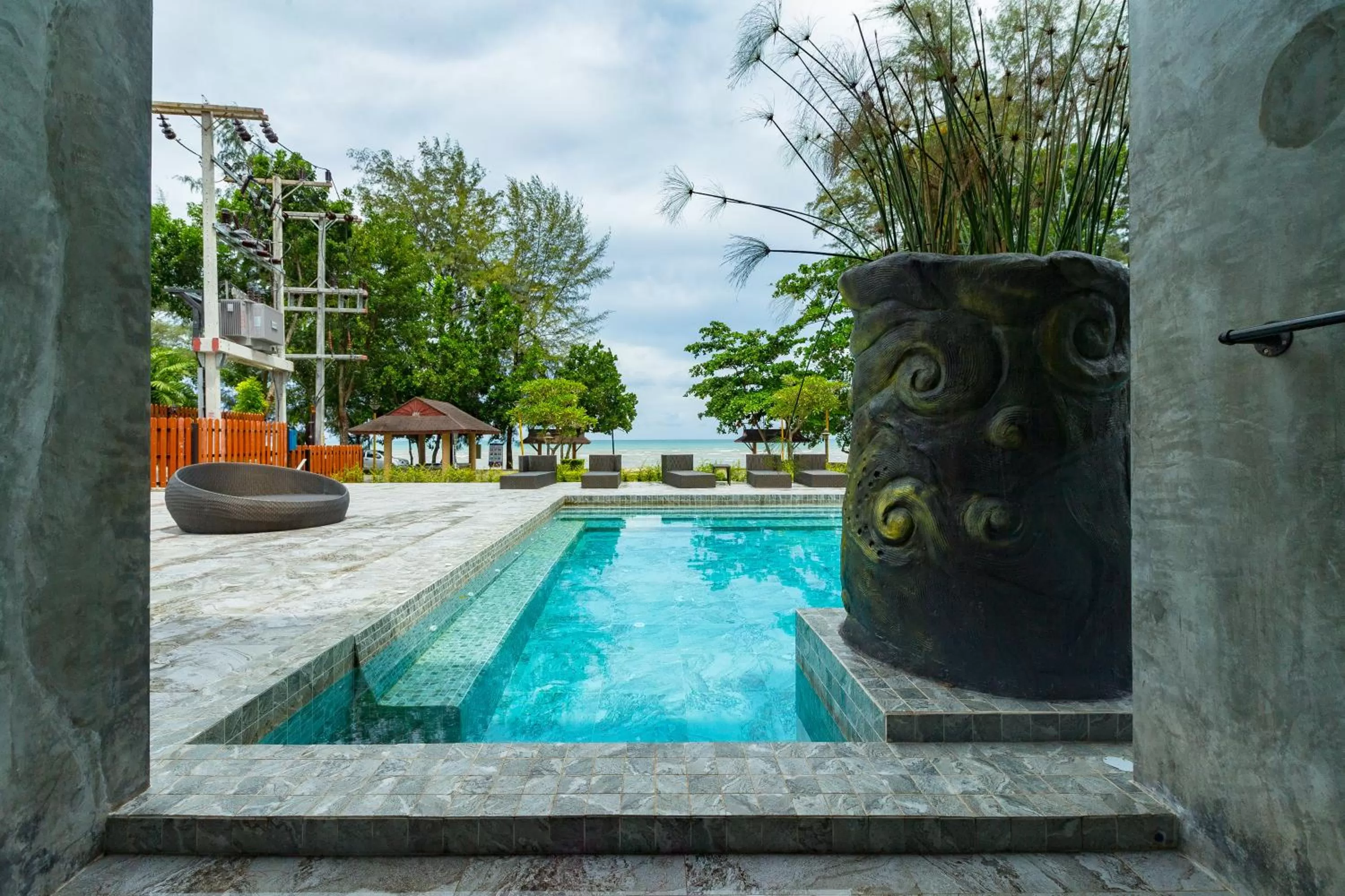 Bed in Maneetel Krabi Beachfront-SHA Plus