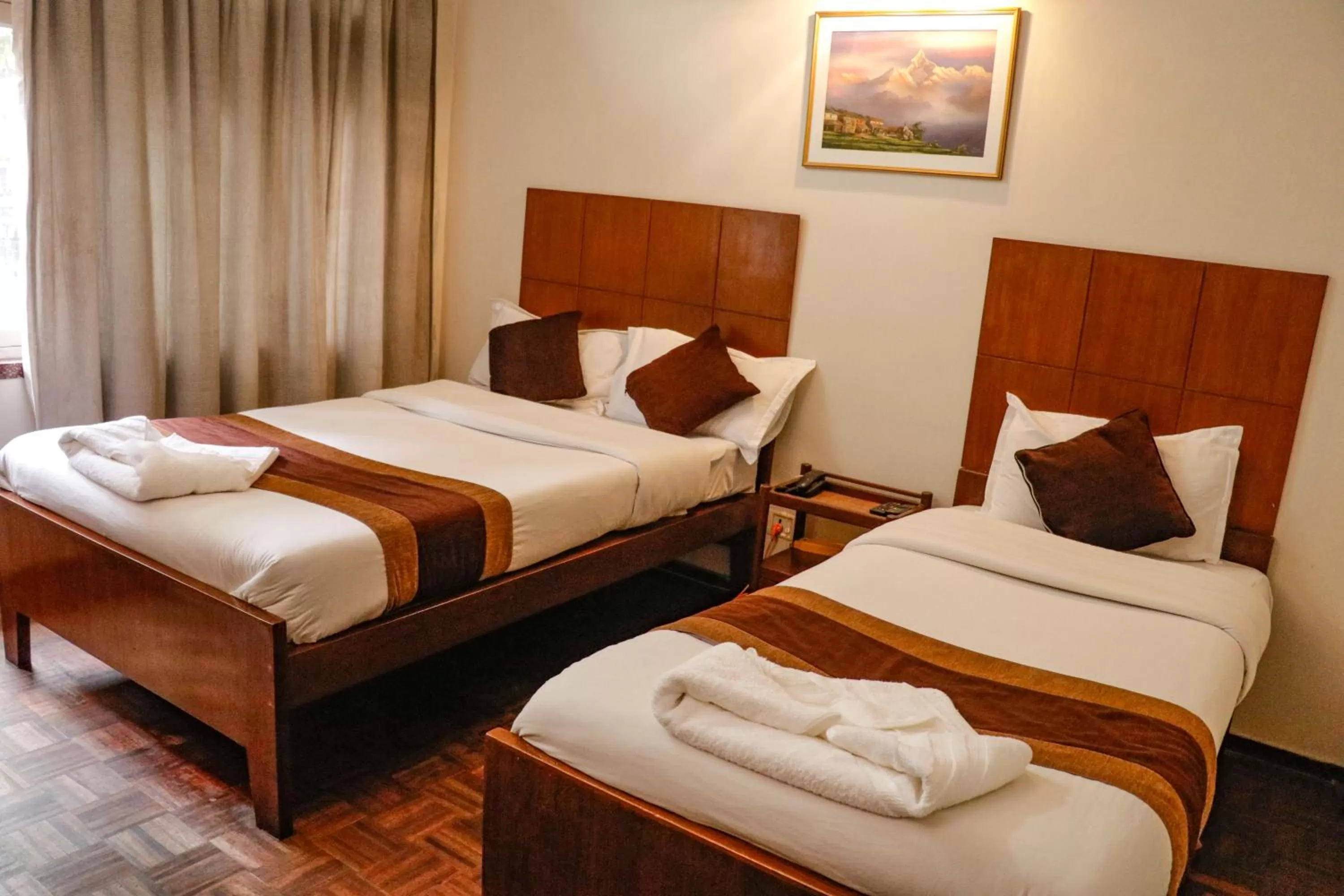 Bed in Hotel ThorongLa Thamel