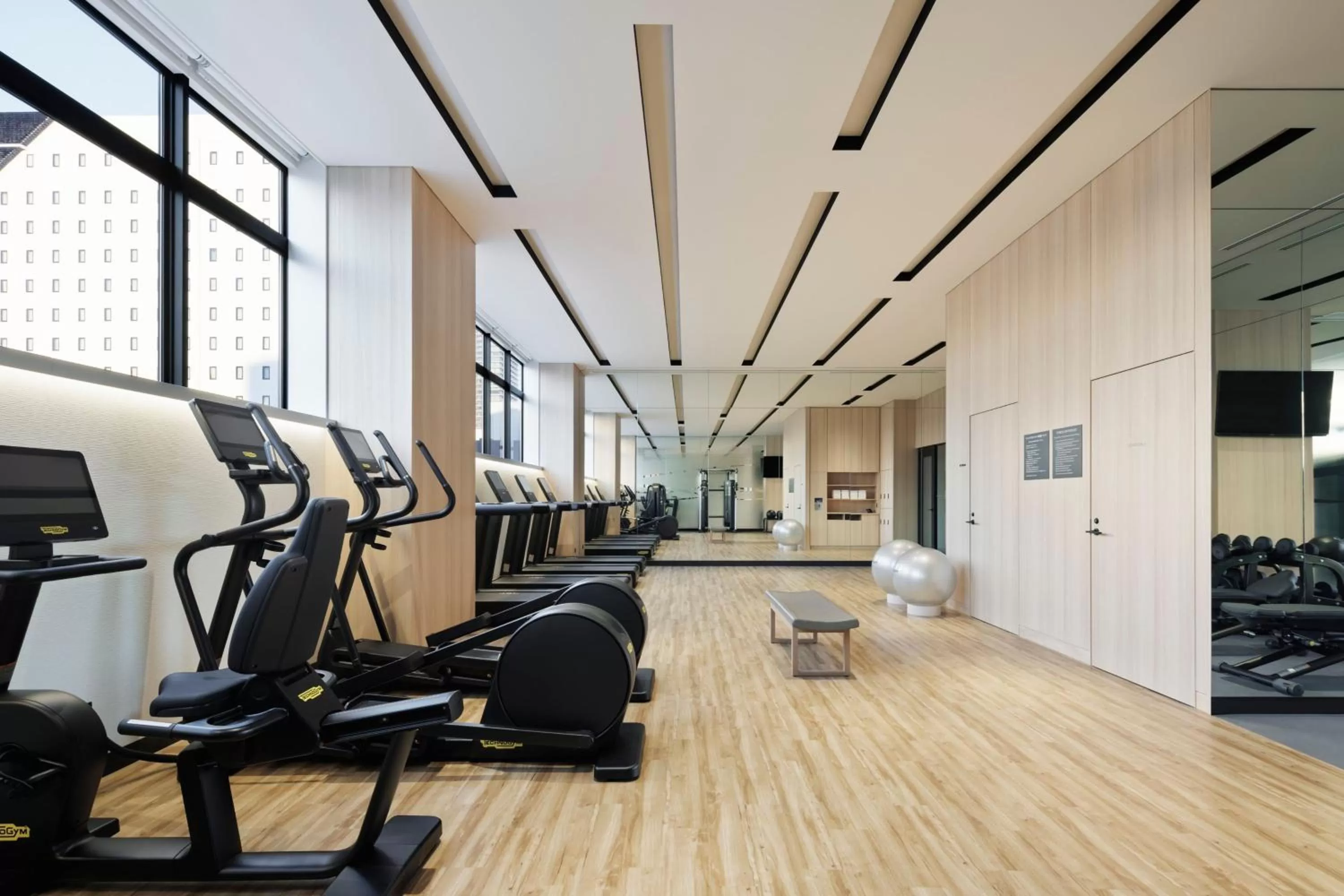 Fitness centre/facilities in Courtyard by Marriott Nagoya