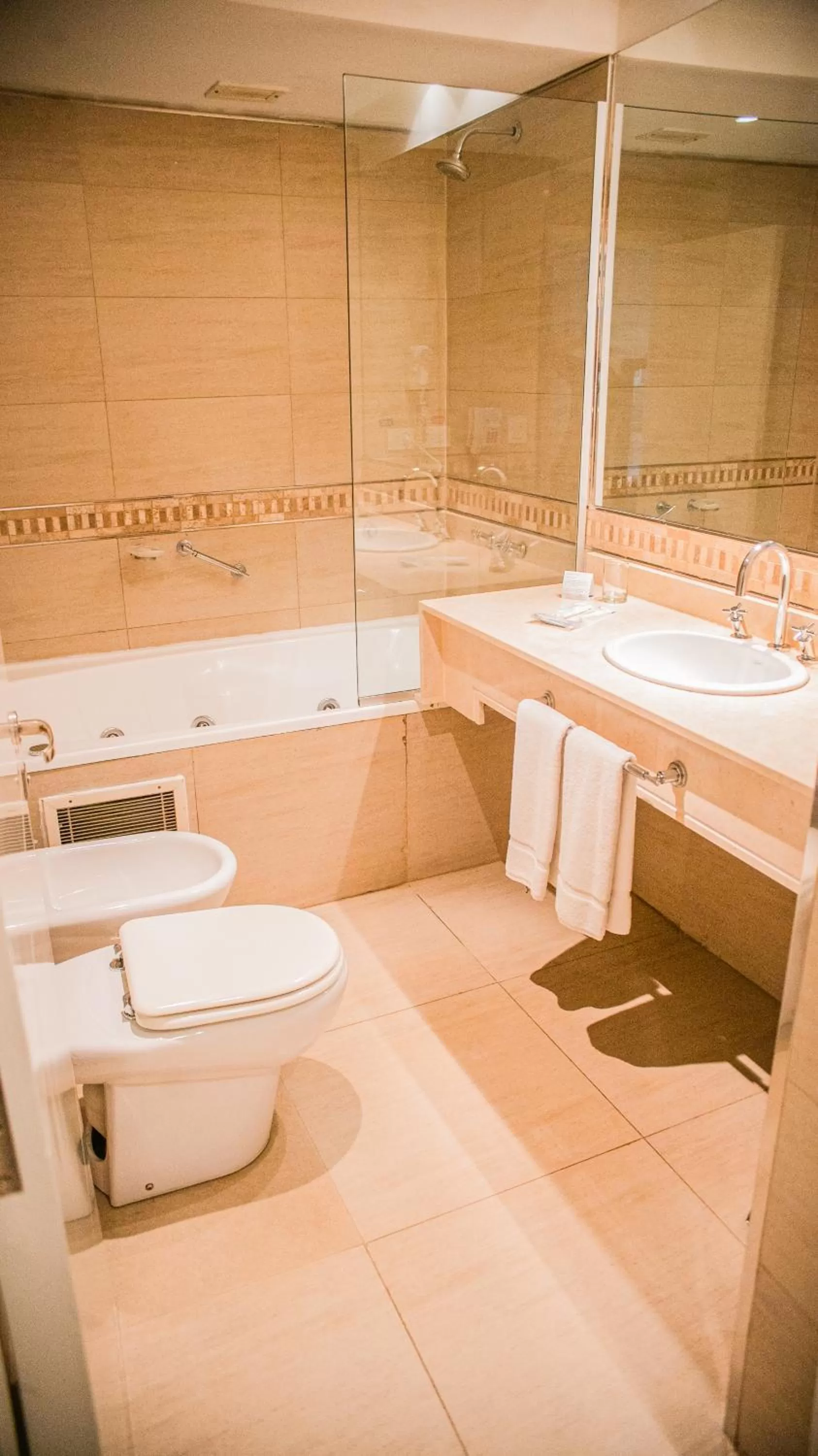 Superior Suite in Orfeo Suites Cordoba