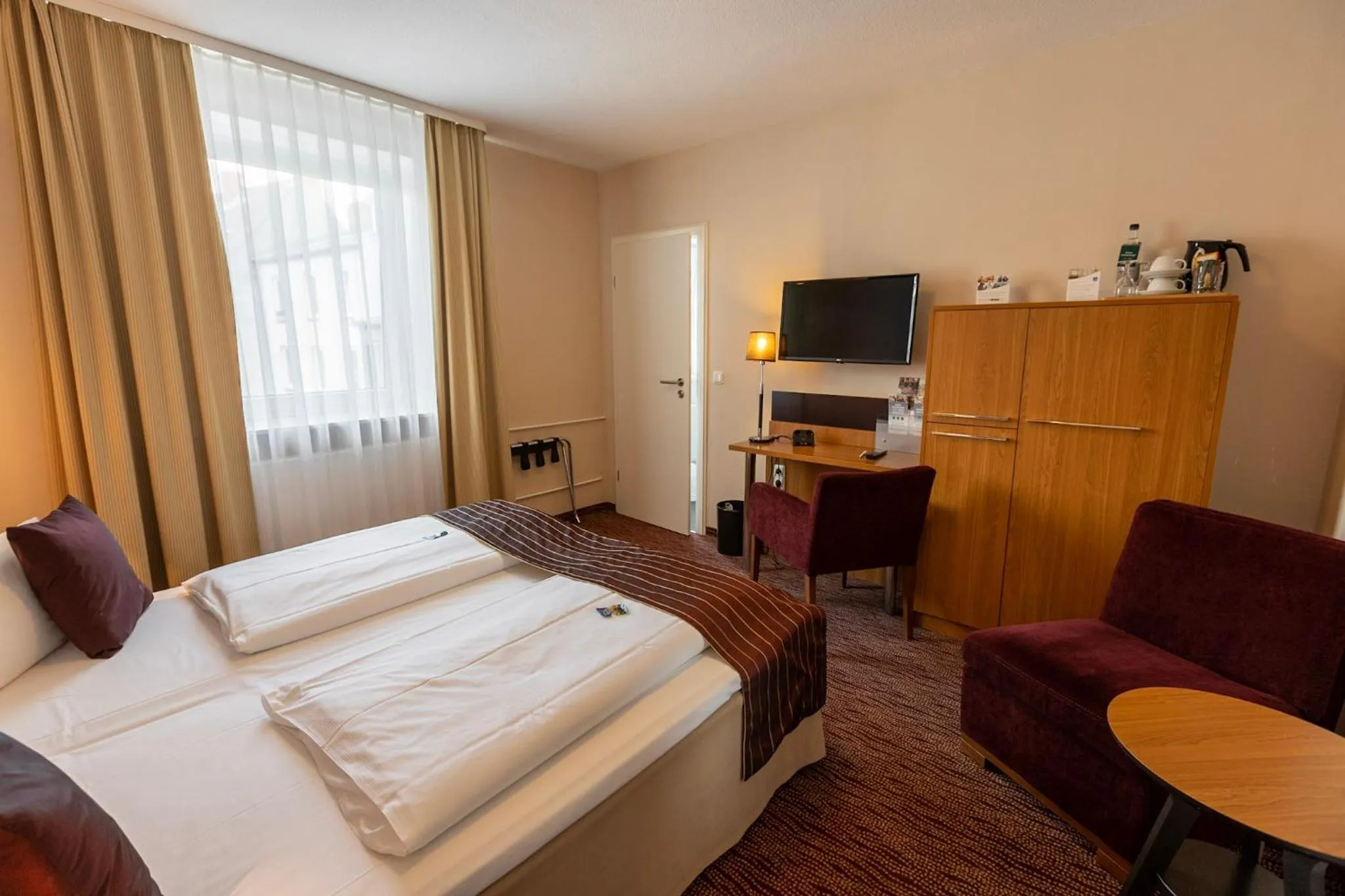 Bedroom, Bed in Comfort Hotel tom Kyle