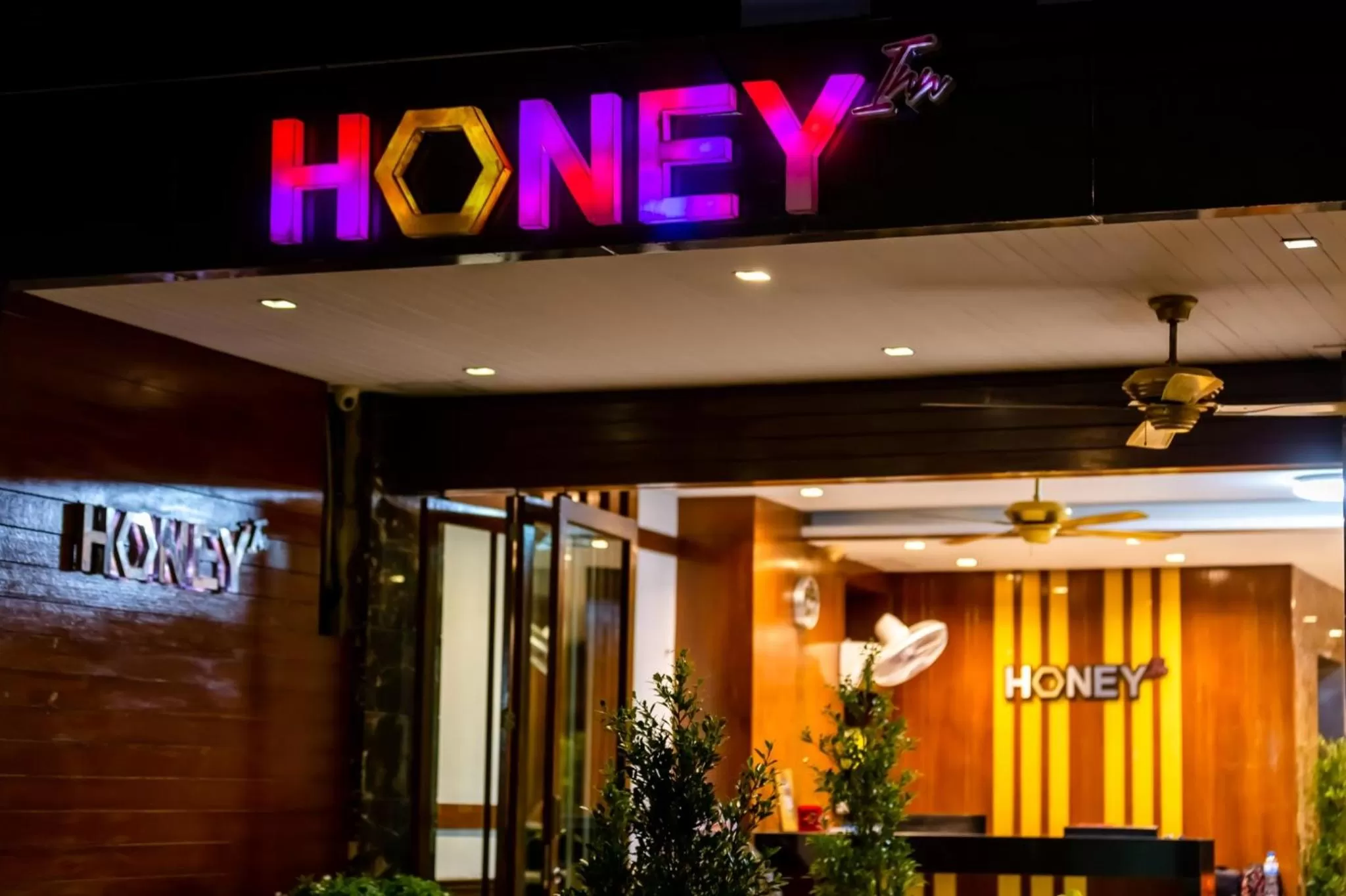 Facade/entrance in Honey Inn Pattaya