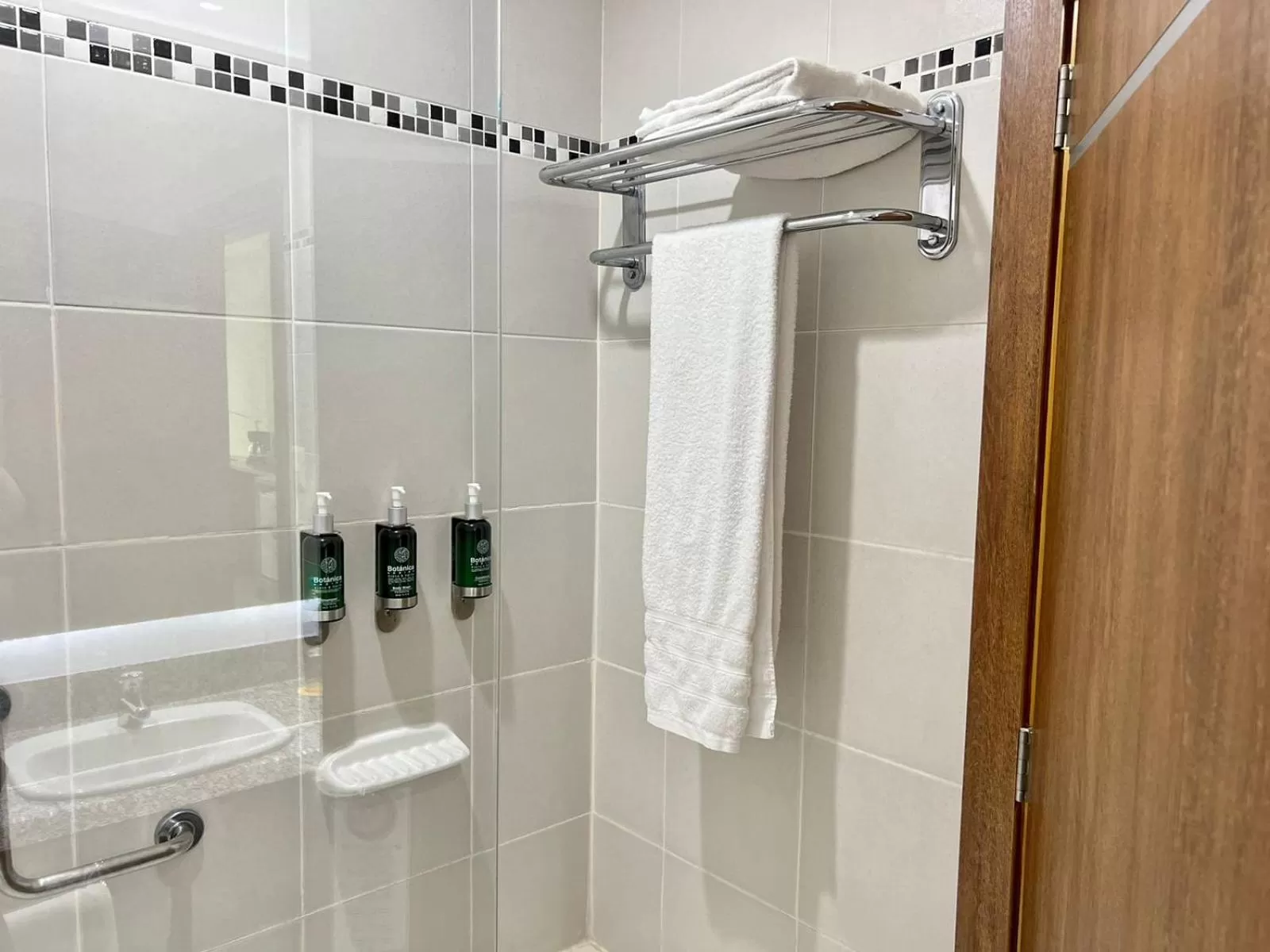 Bathroom in Wyndham Garden Guayaquil