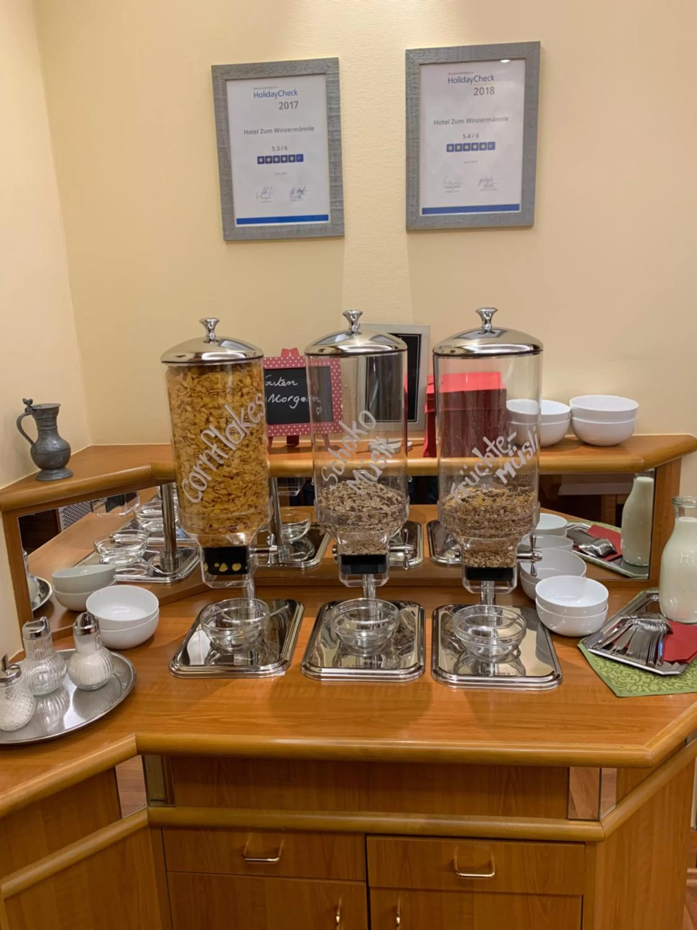 Breakfast in Zum Winzermännle