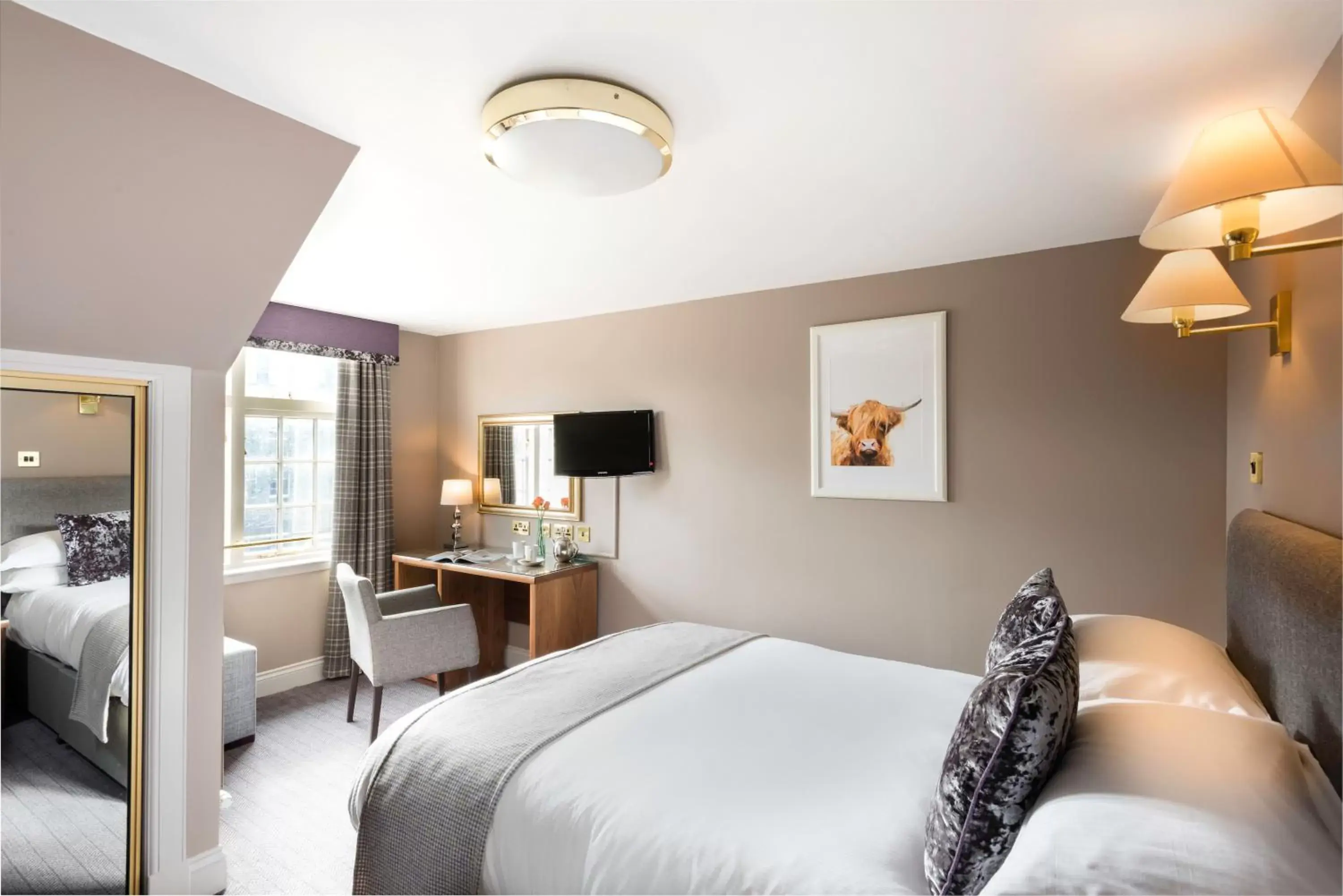 Junior Double Room in Ardgowan Hotel Junior Double Room in Ardgowan Hotel