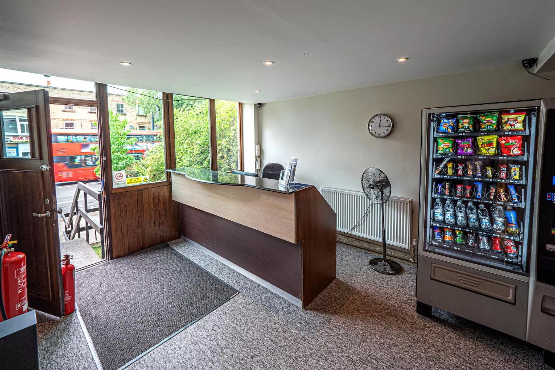 Lobby or reception in Maiden Oval