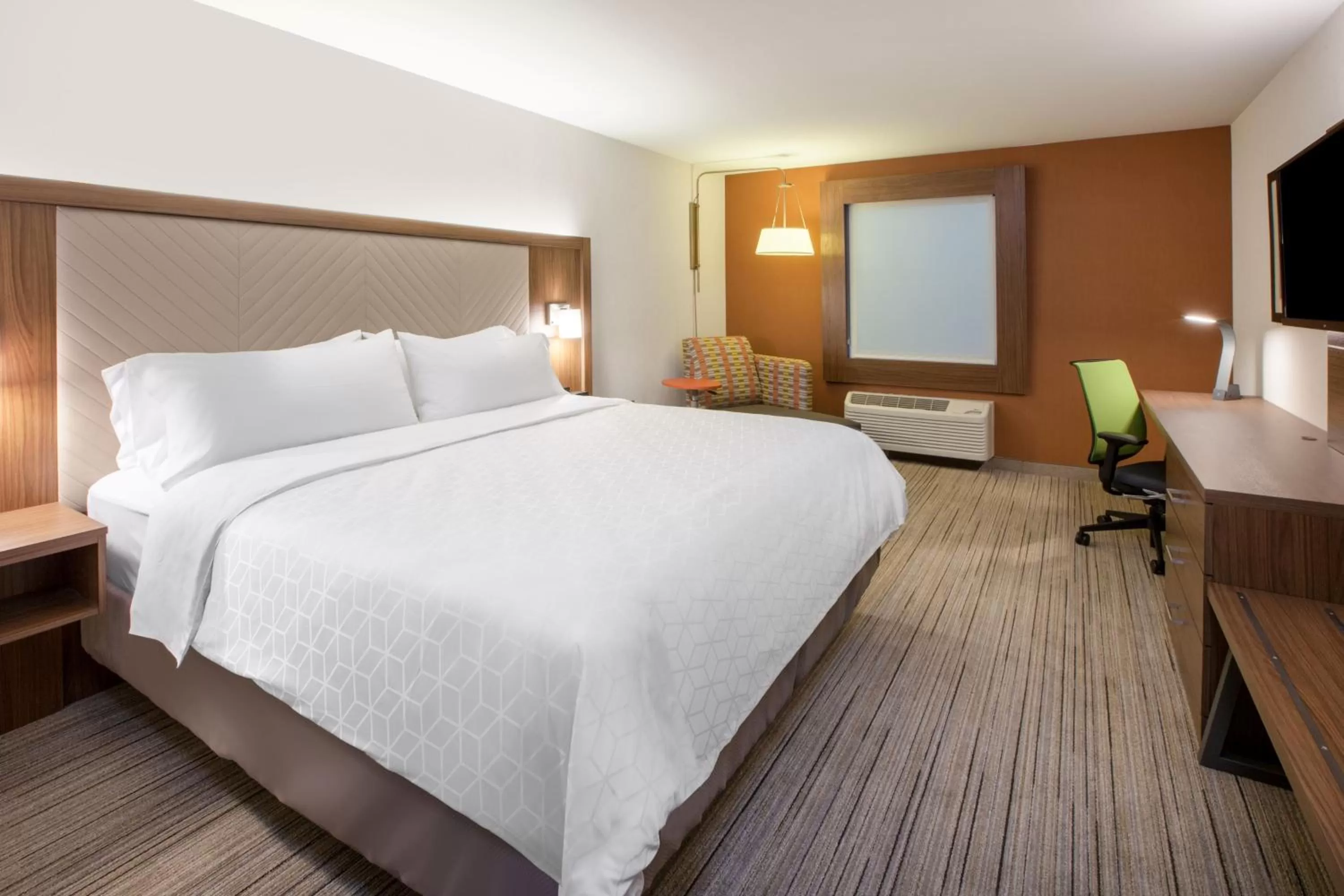 King Suite in Holiday Inn Express & Suites Arkadelphia - Caddo Valley, an IHG Hotel