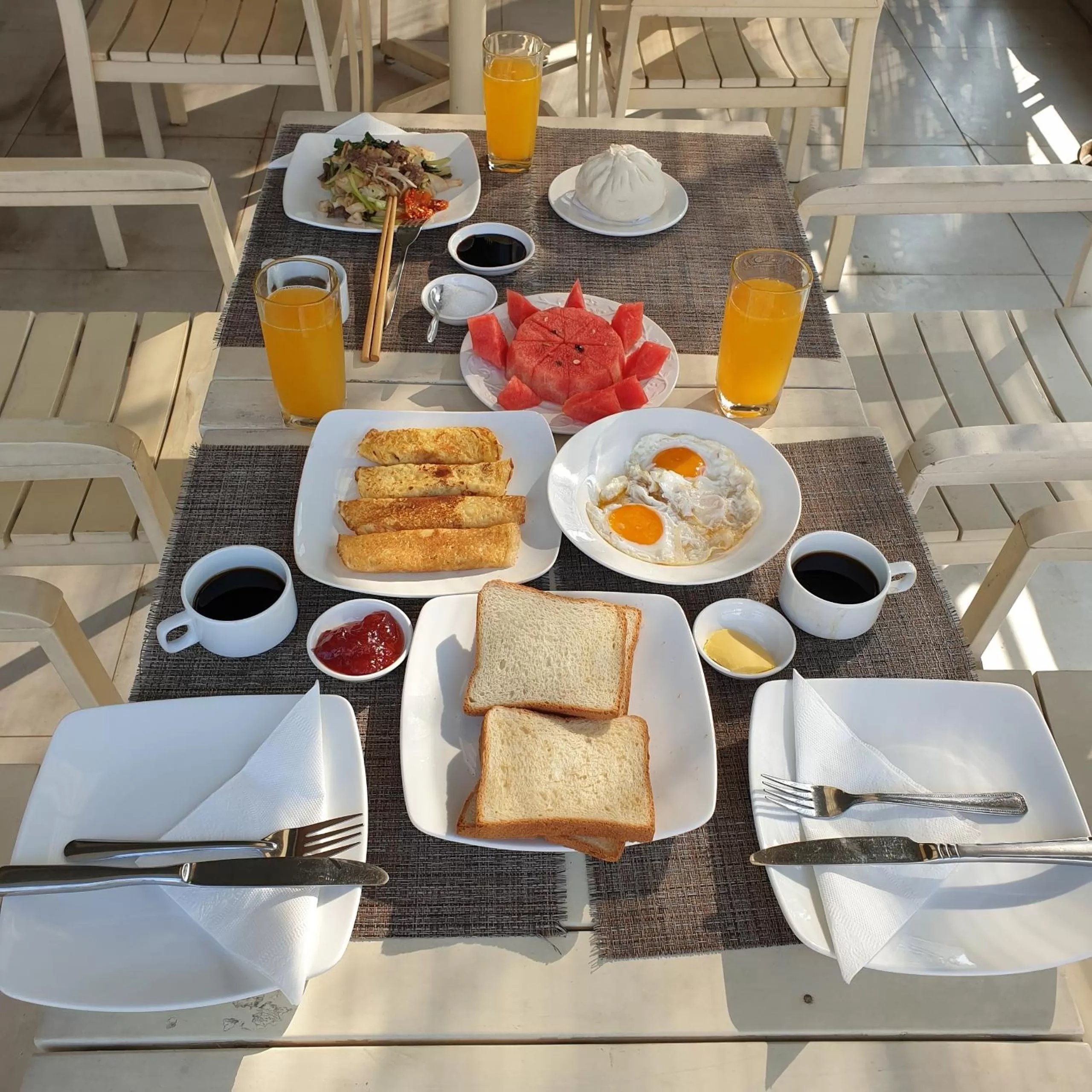 Breakfast in CHEZ LOTUS VN