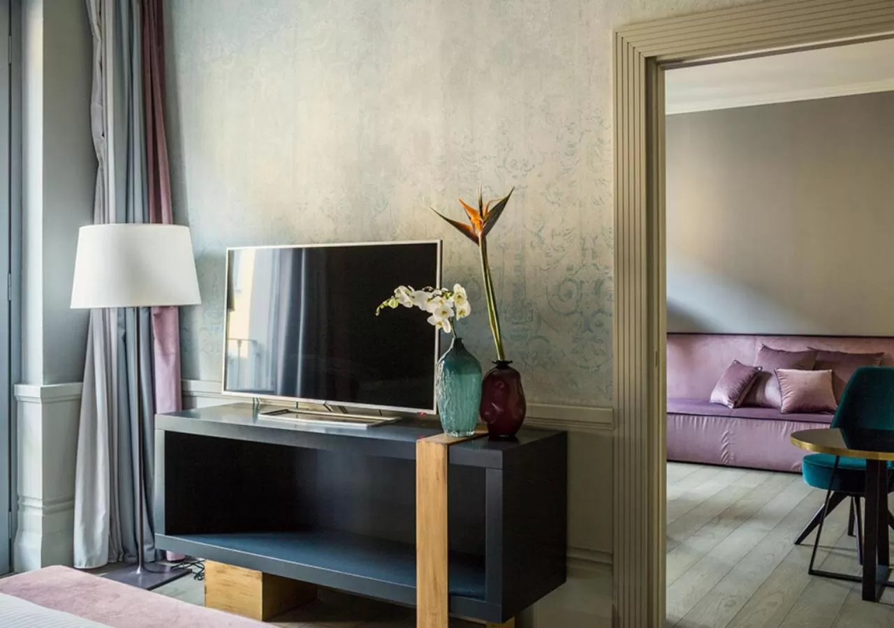 Living room in Palazzo Cornalia