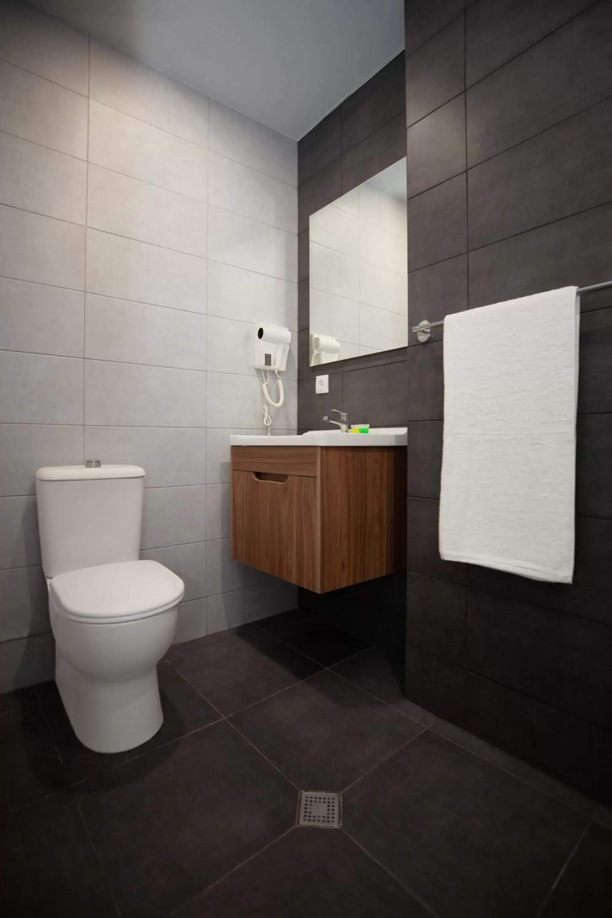 Budget Twin Room in Old City Boutique Hotel Budget Twin Room in Old City Boutique Hotel