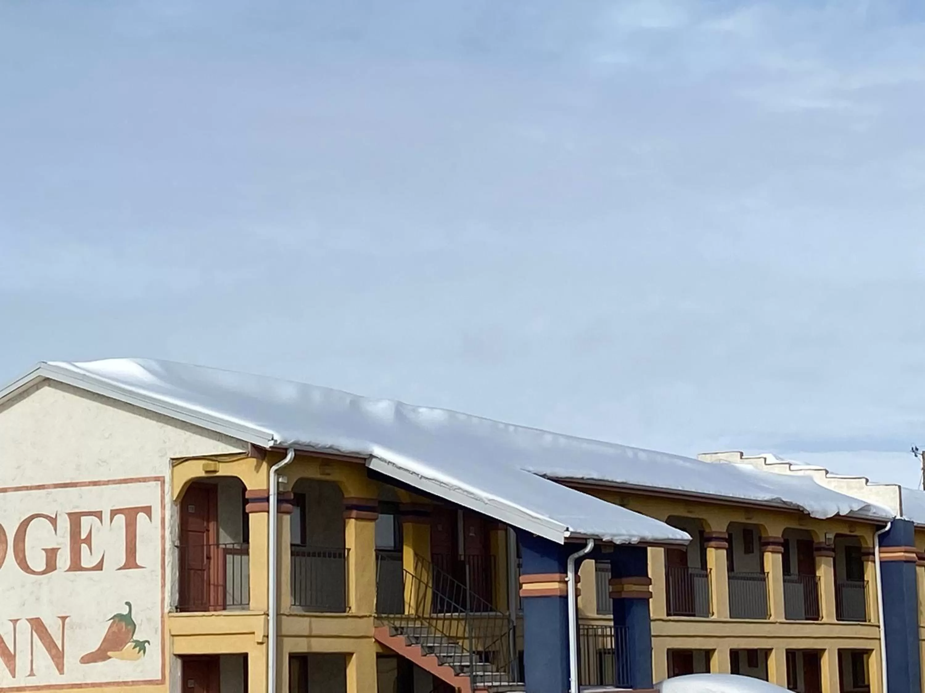 Property building in Budget Inn Las Vegas New Mexico