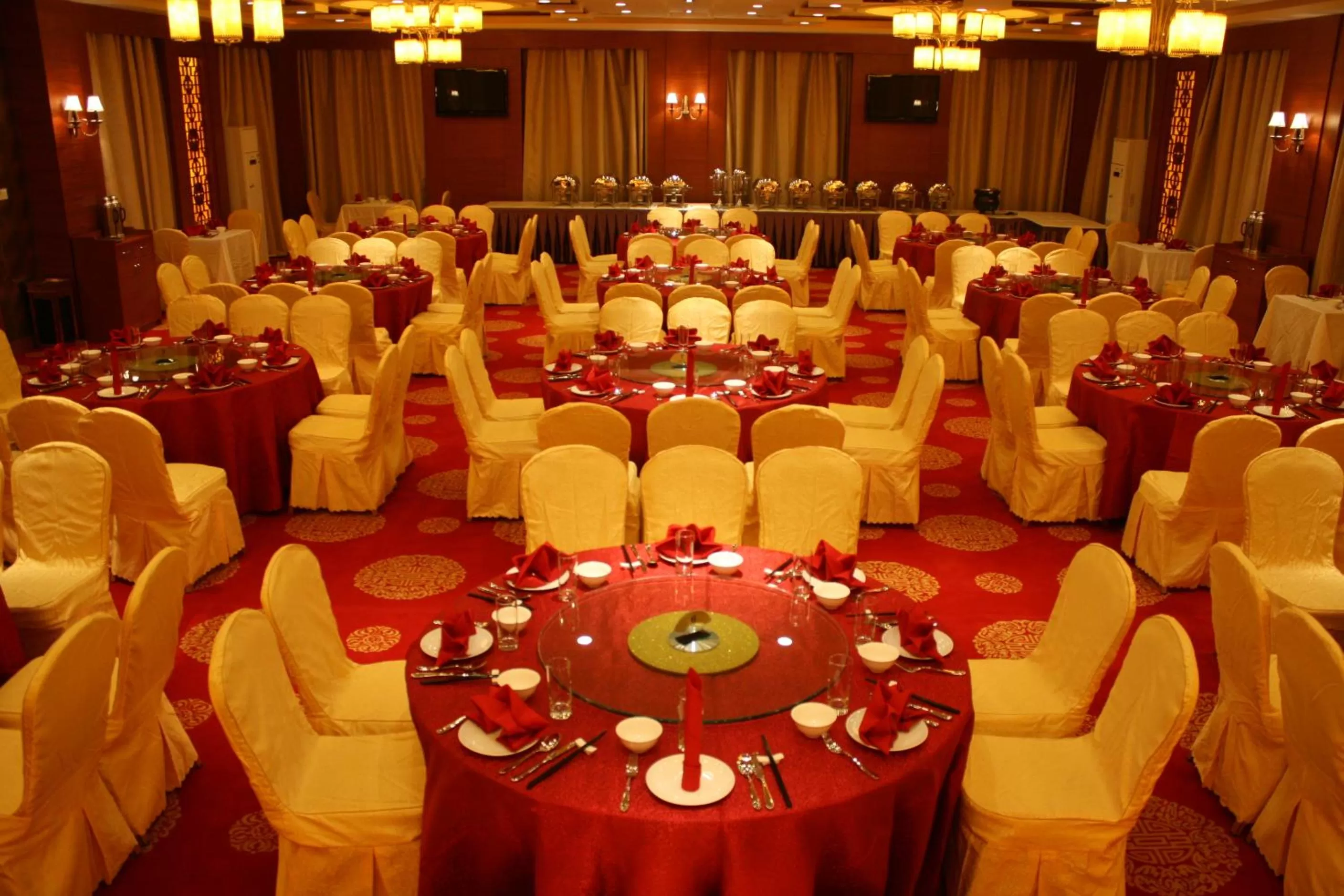 Restaurant/places to eat, Banquet Facilities in Sogecoa Golden Peacock