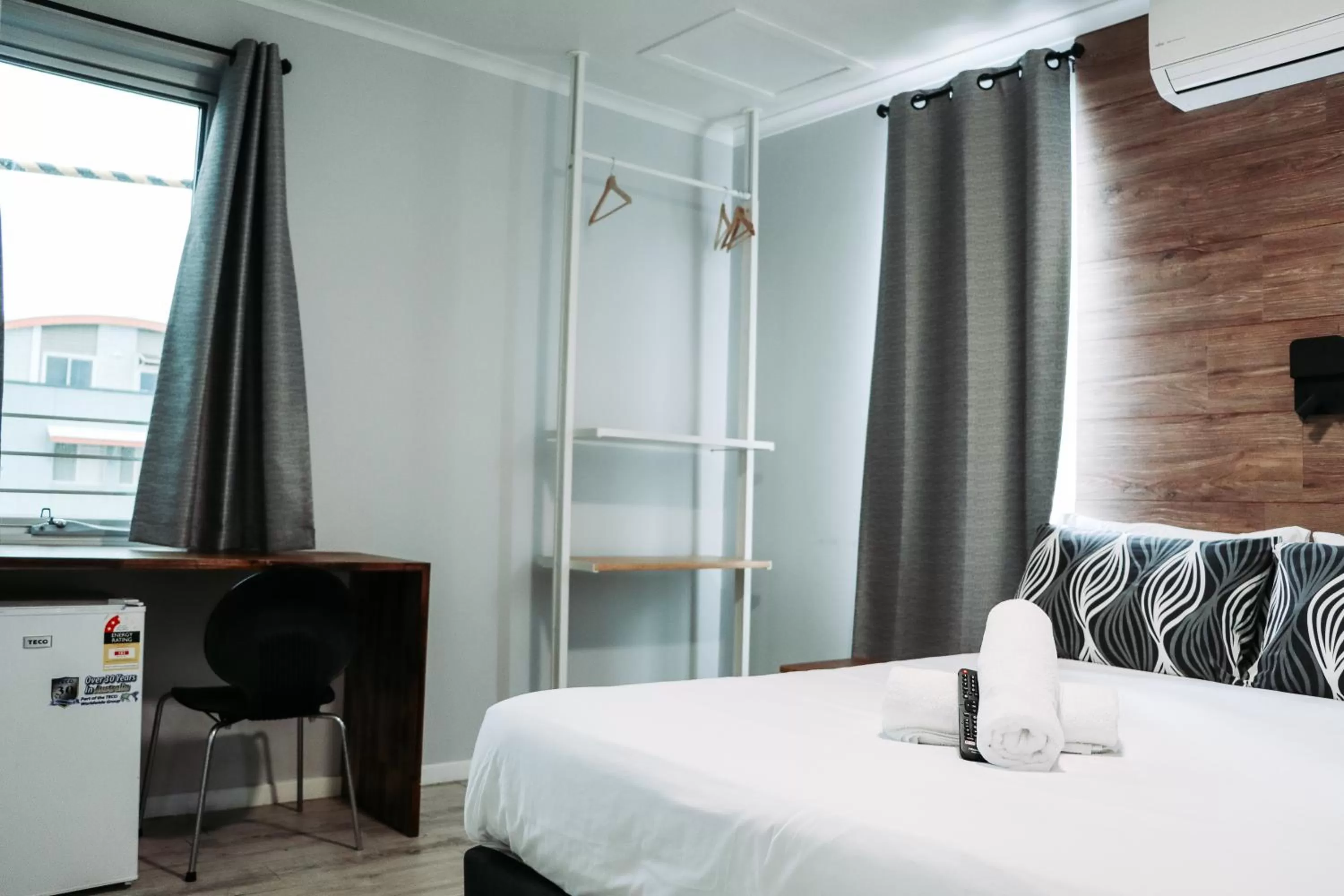 Bed in Yamba Central