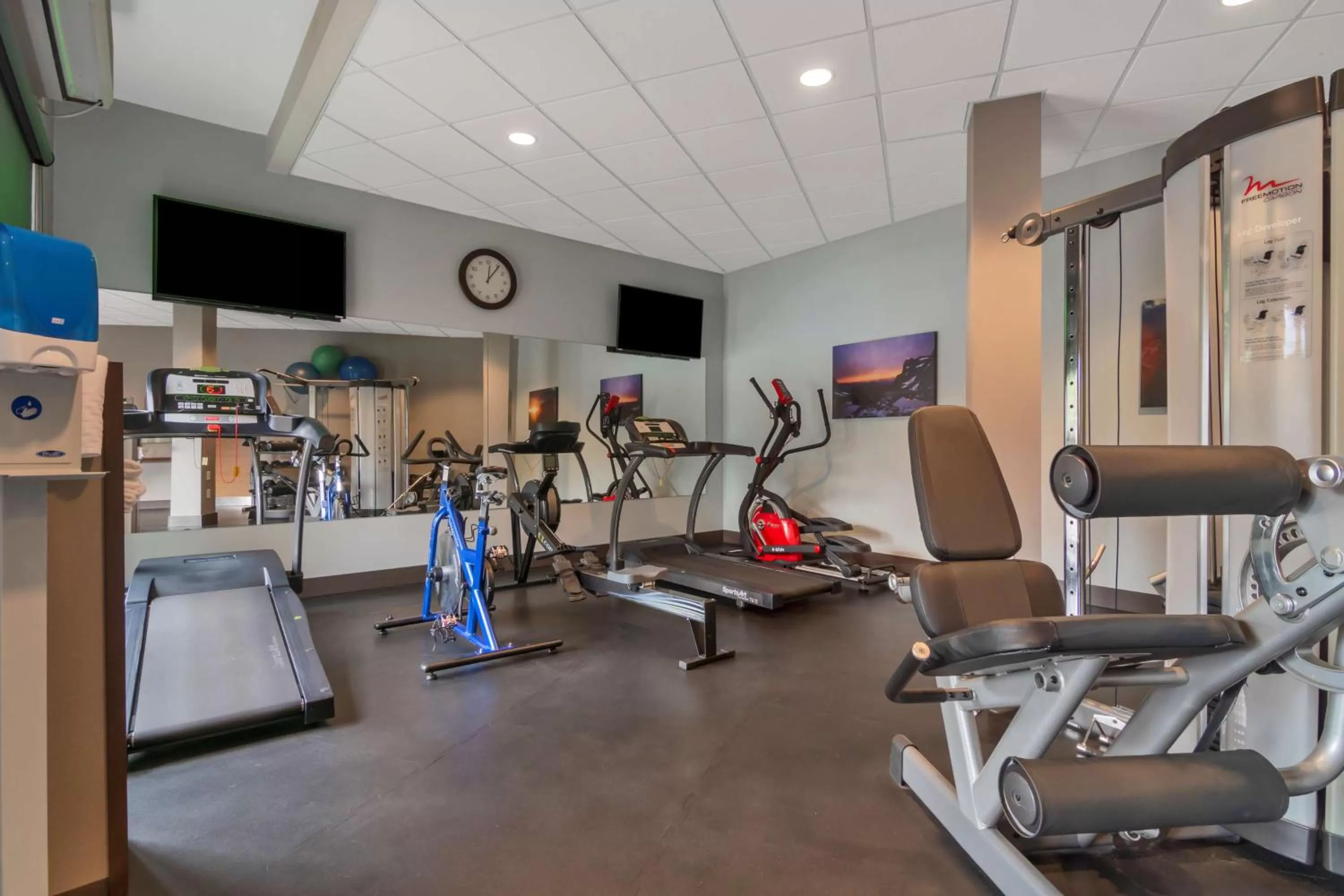 Spa and wellness centre/facilities in Best Western Plus Revelstoke