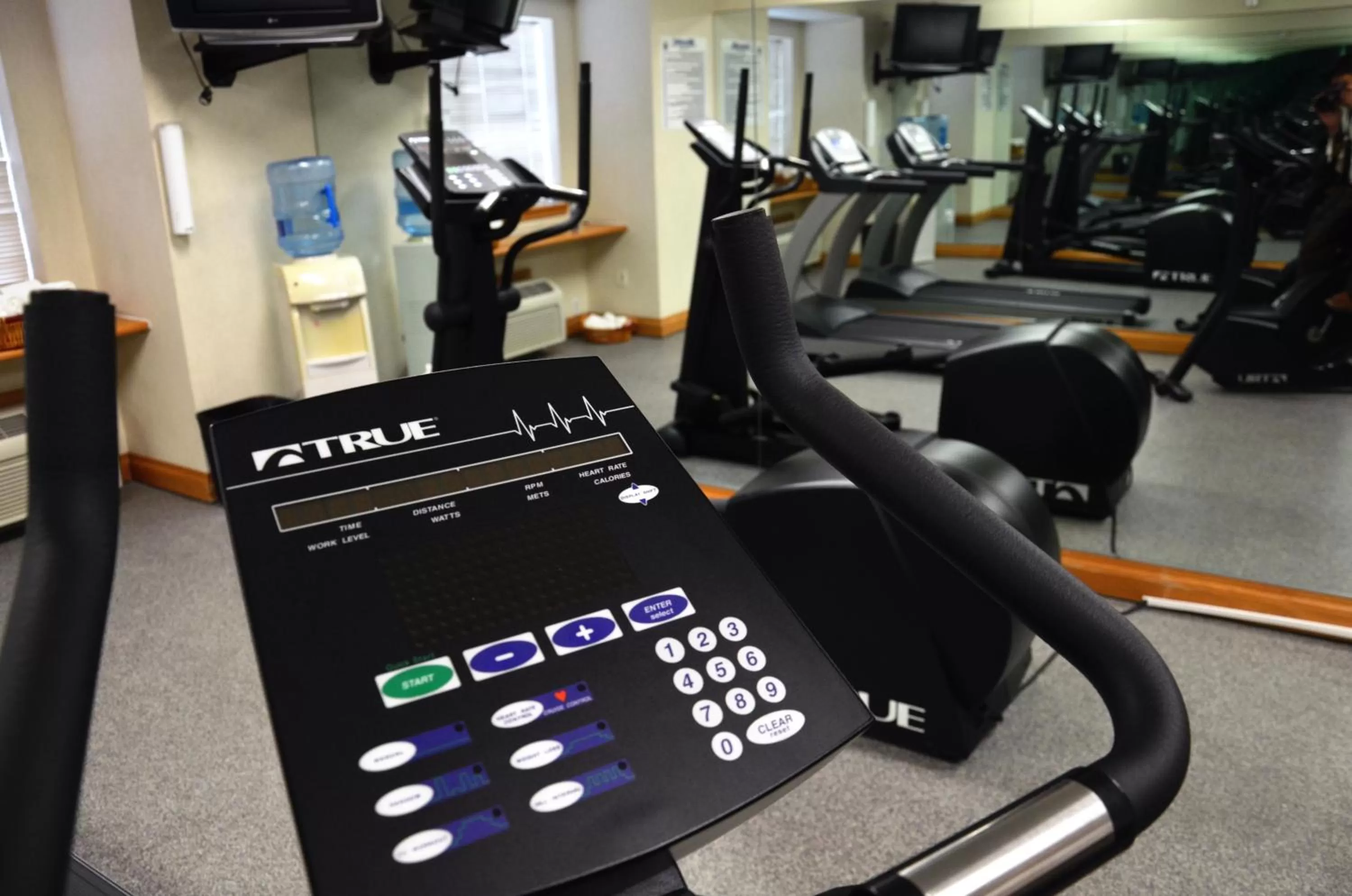 Fitness centre/facilities in Microtel Inn & Suites by Wyndham Chihuahua