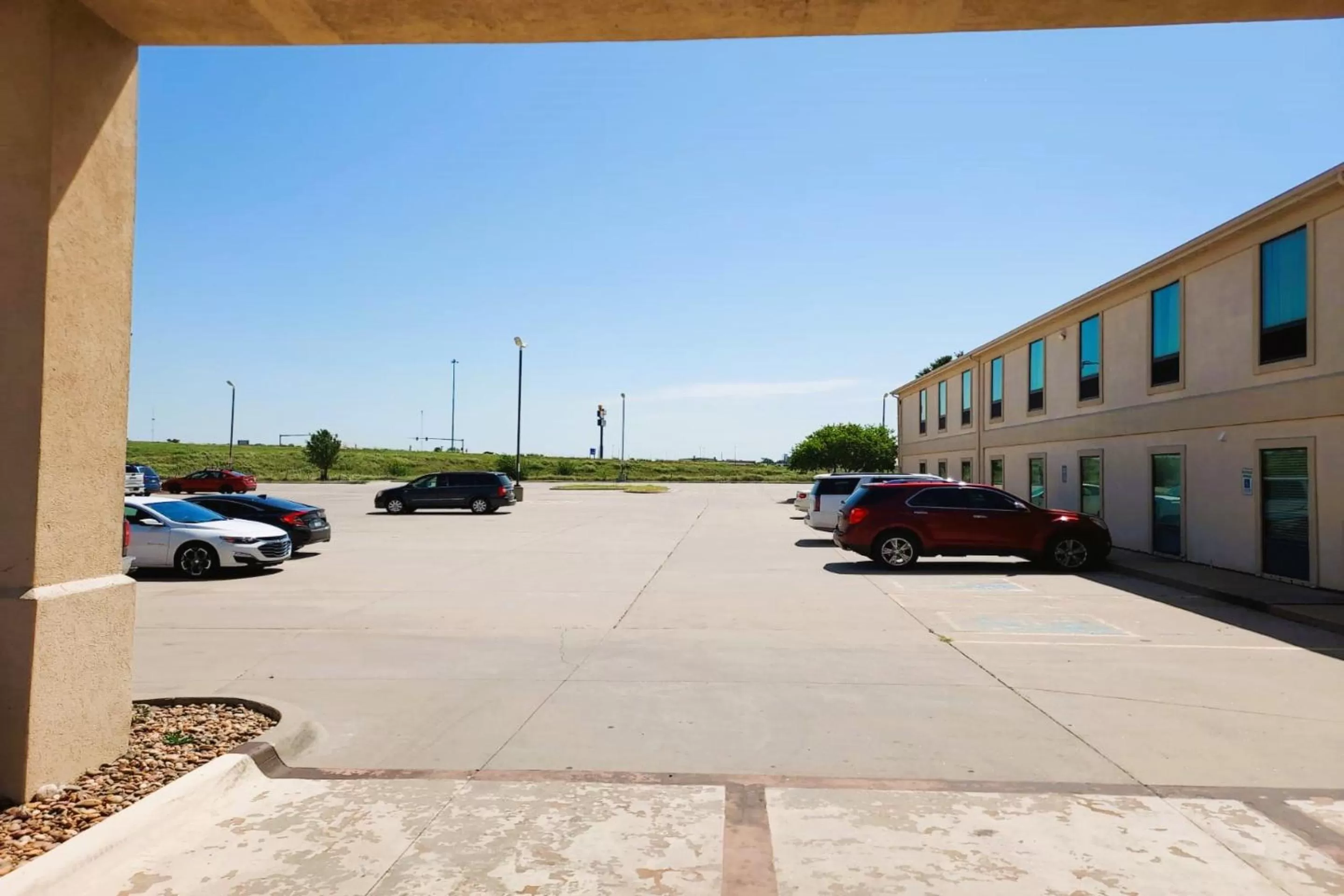 Parking in McPherson Inn By OYO, I-135