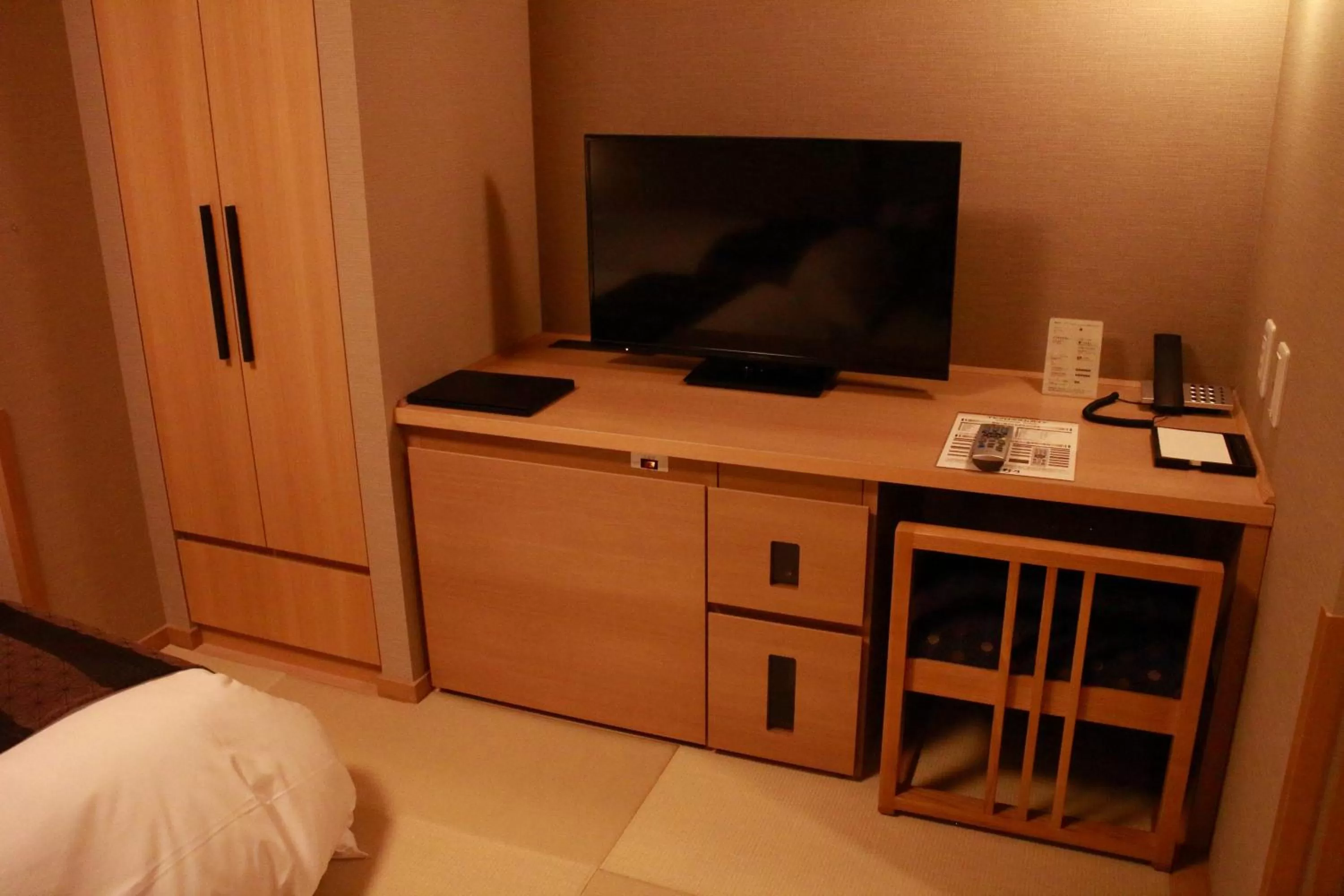 Decorative detail, Bed in Onyado Nono Namba Natural Hot Spring