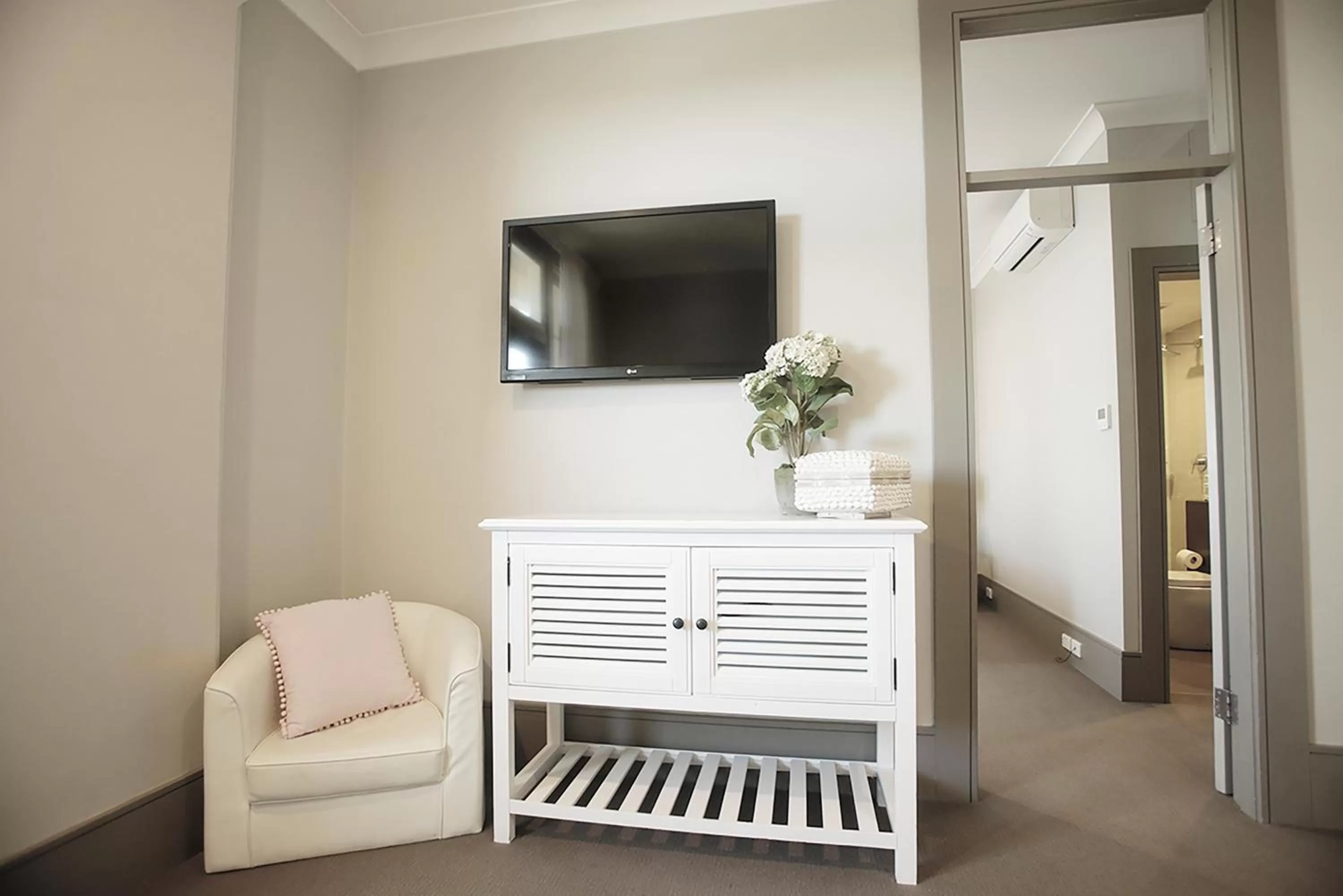 Living room in Hotel Bondi