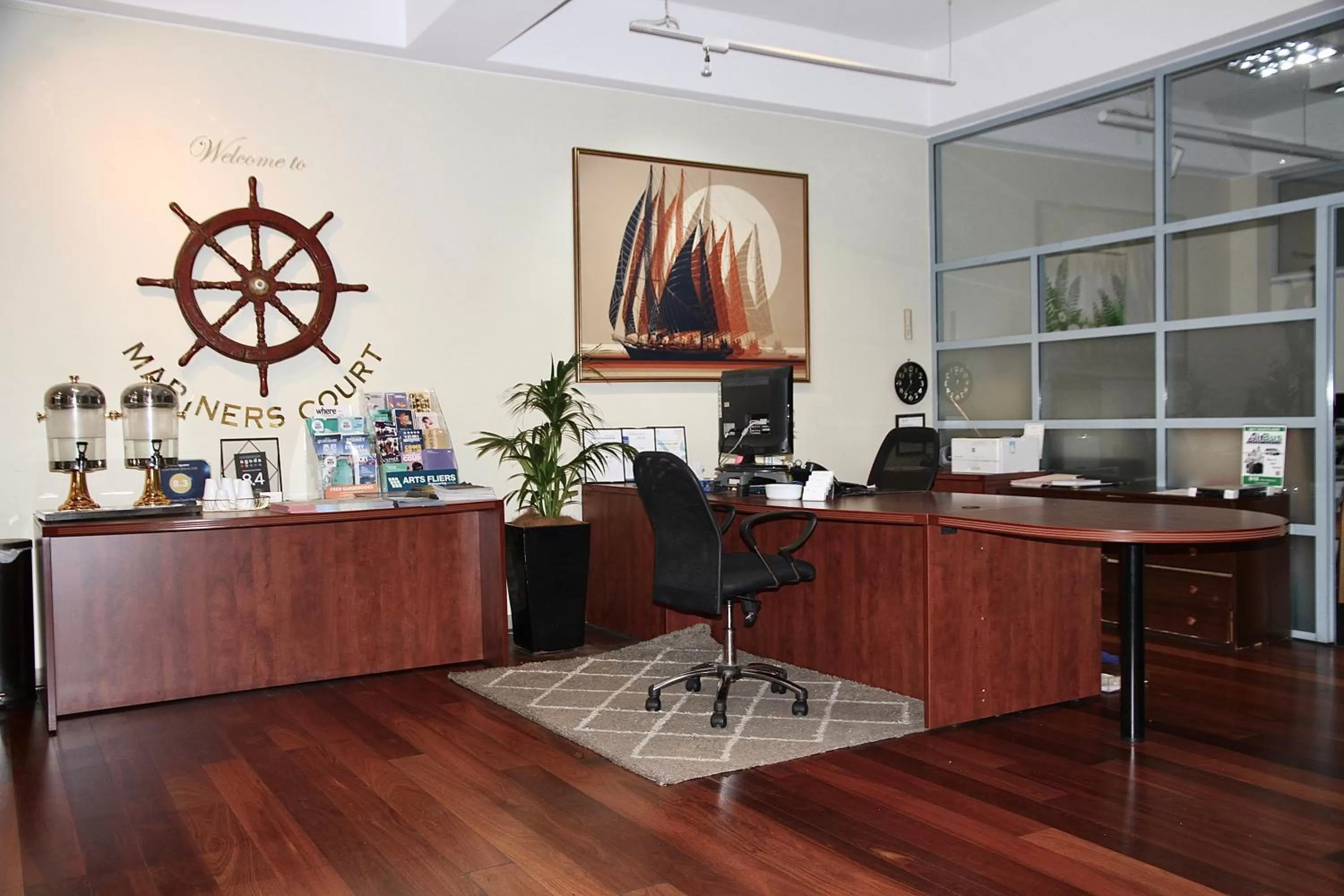 Lobby or reception in Mariners Court Hotel Sydney